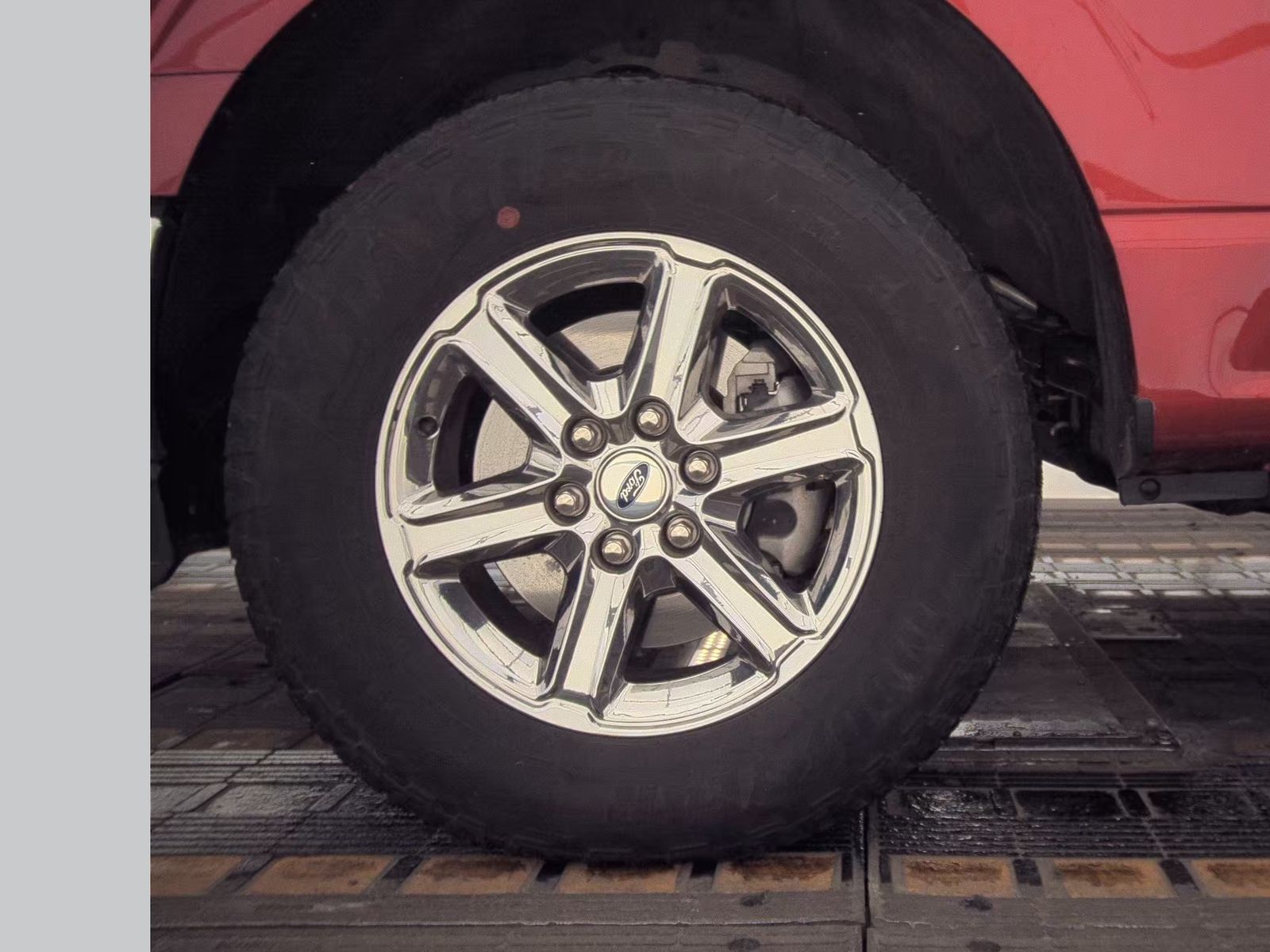 2025 Ford F-150 Hybrid XLT AWD