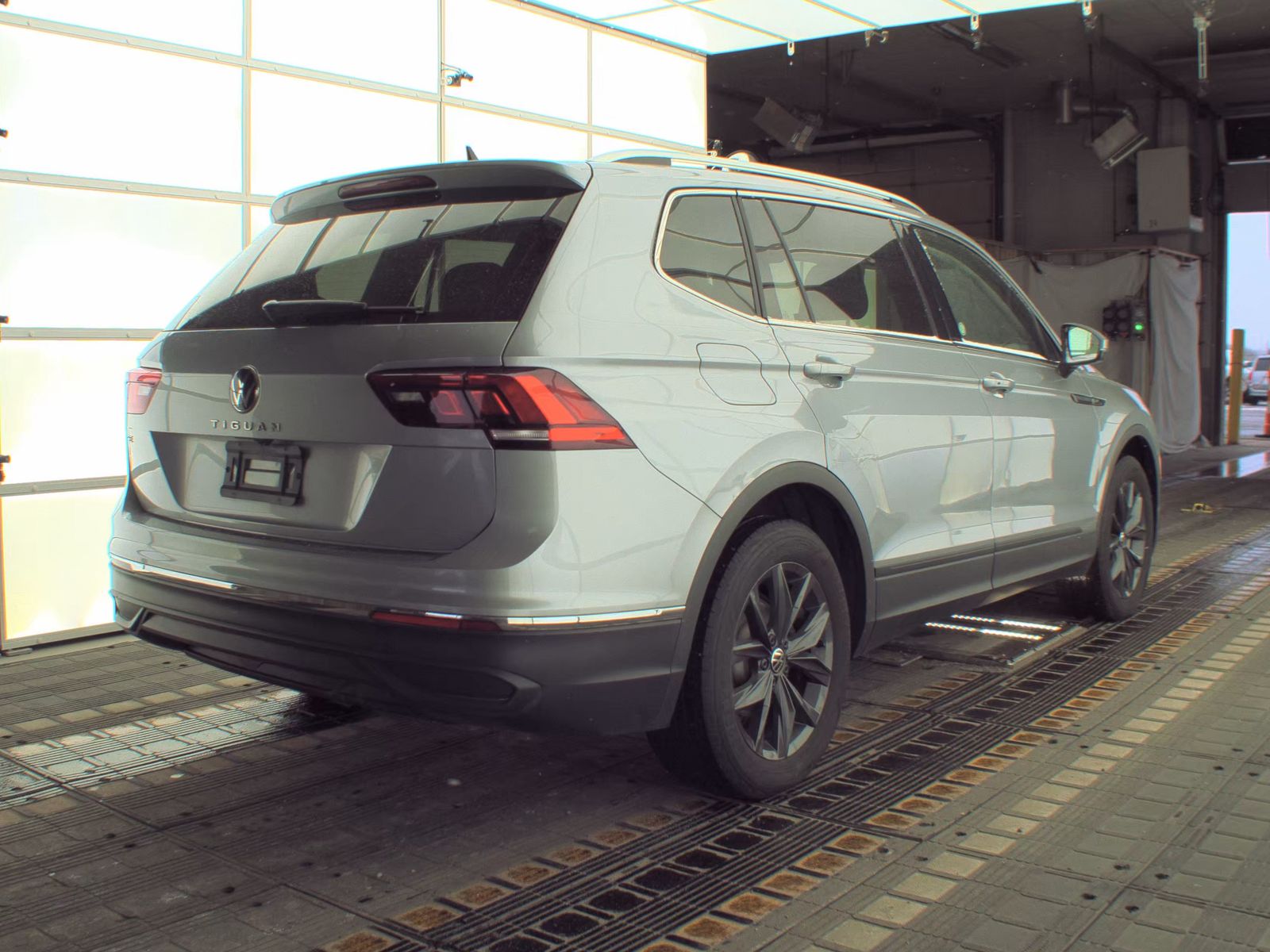 2024 Volkswagen Tiguan 2.0T Wolfsburg Edition FWD