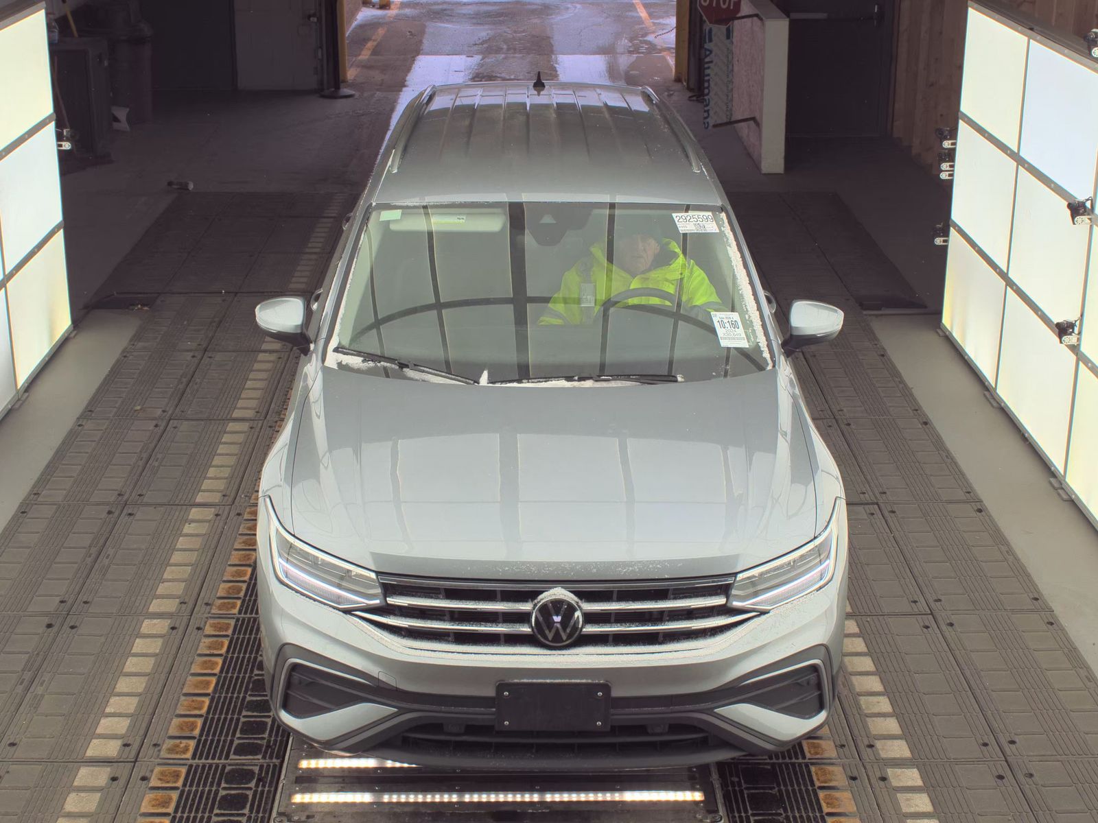 2024 Volkswagen Tiguan 2.0T Wolfsburg Edition FWD