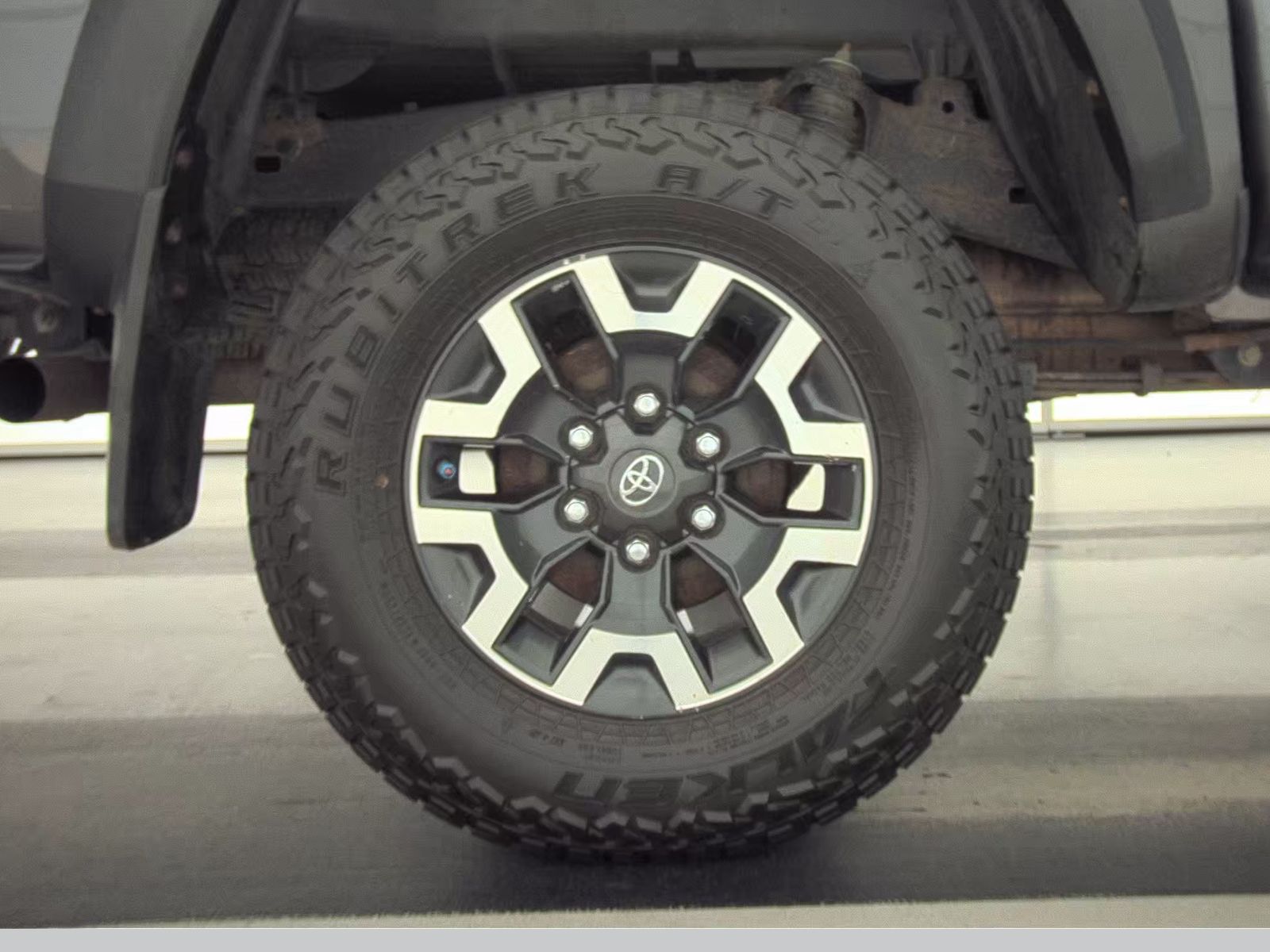 2016 Toyota Tacoma TRD Off-Road AWD