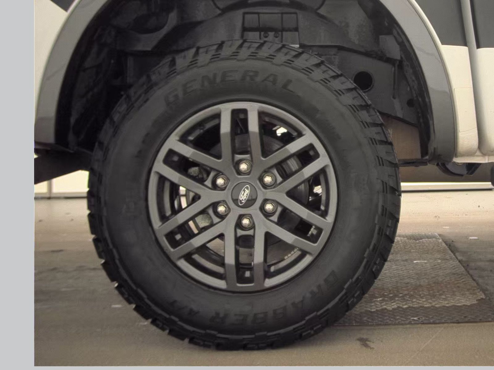 2023 Ford Ranger Lariat AWD