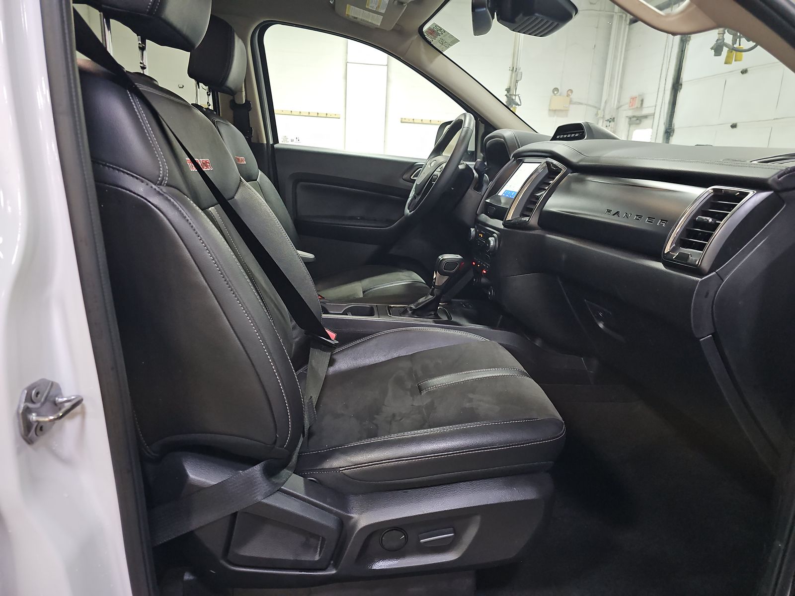 2023 Ford Ranger Lariat AWD