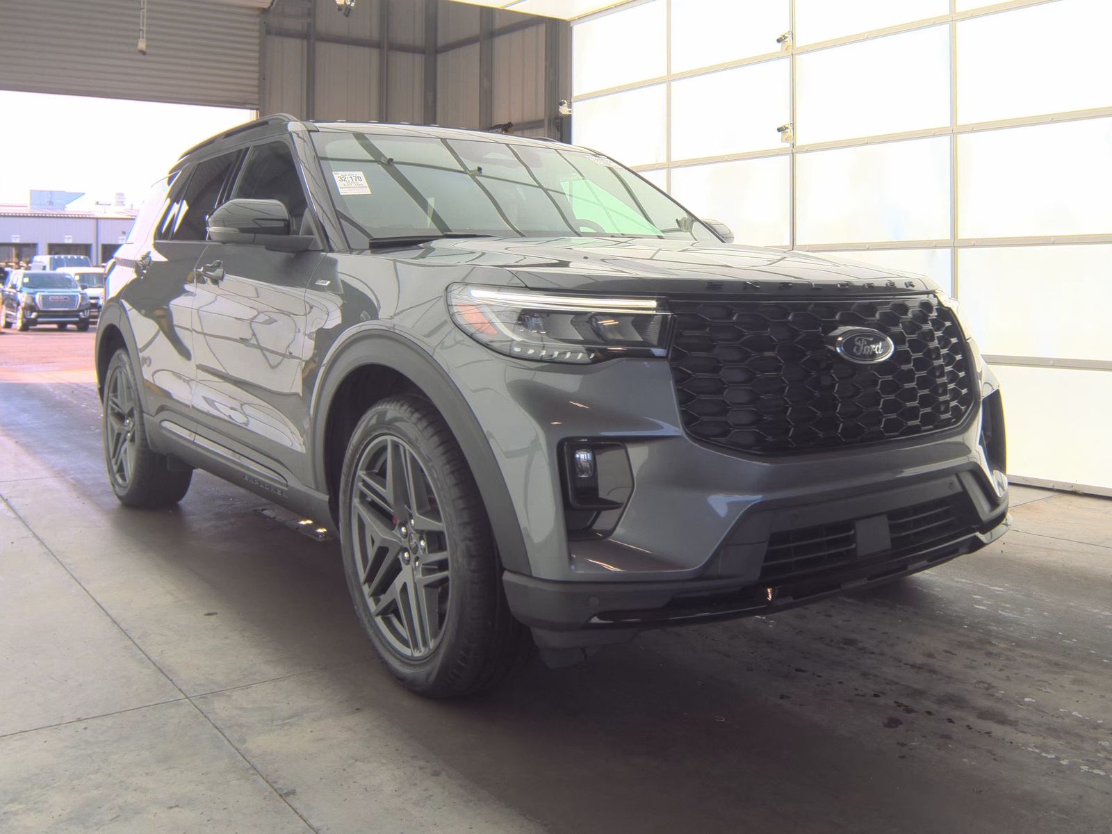 2025 Ford Explorer ST-Line AWD