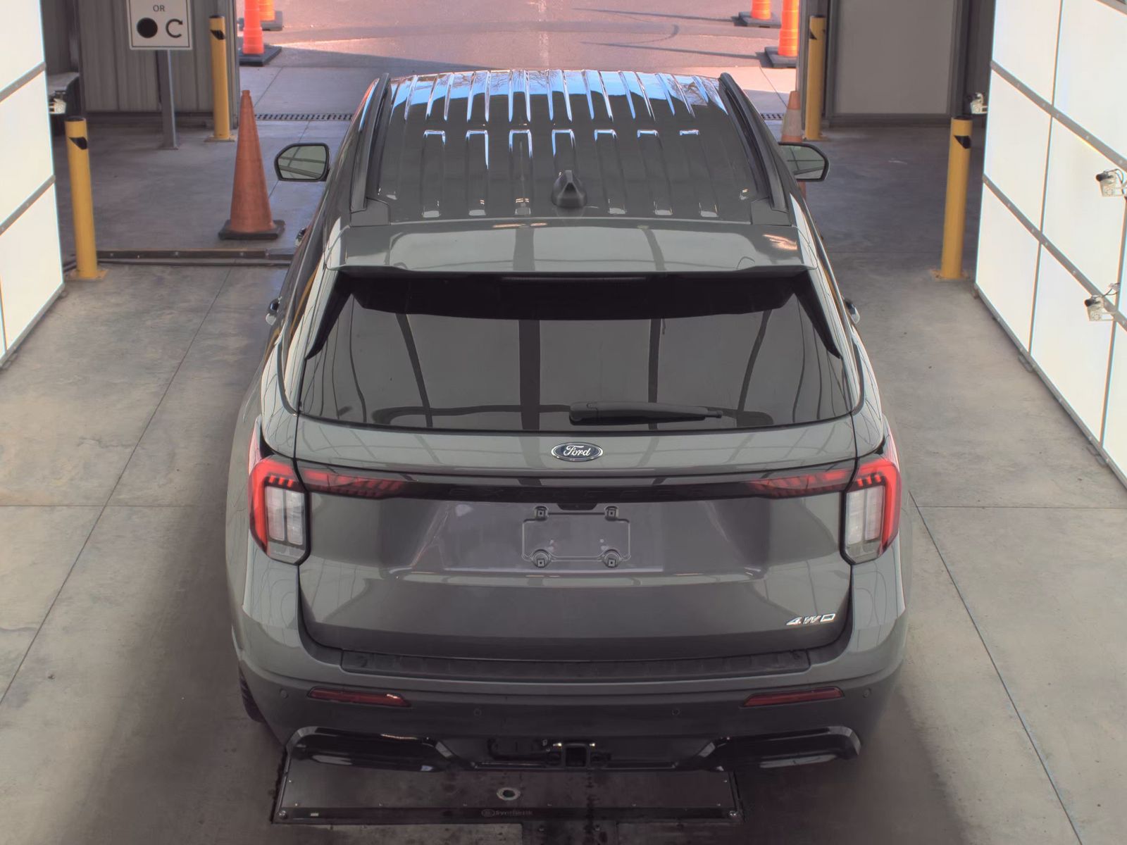 2025 Ford Explorer ST-Line AWD