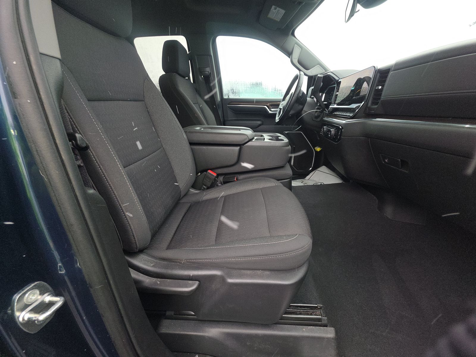 2023 Chevrolet Silverado 1500 LT AWD