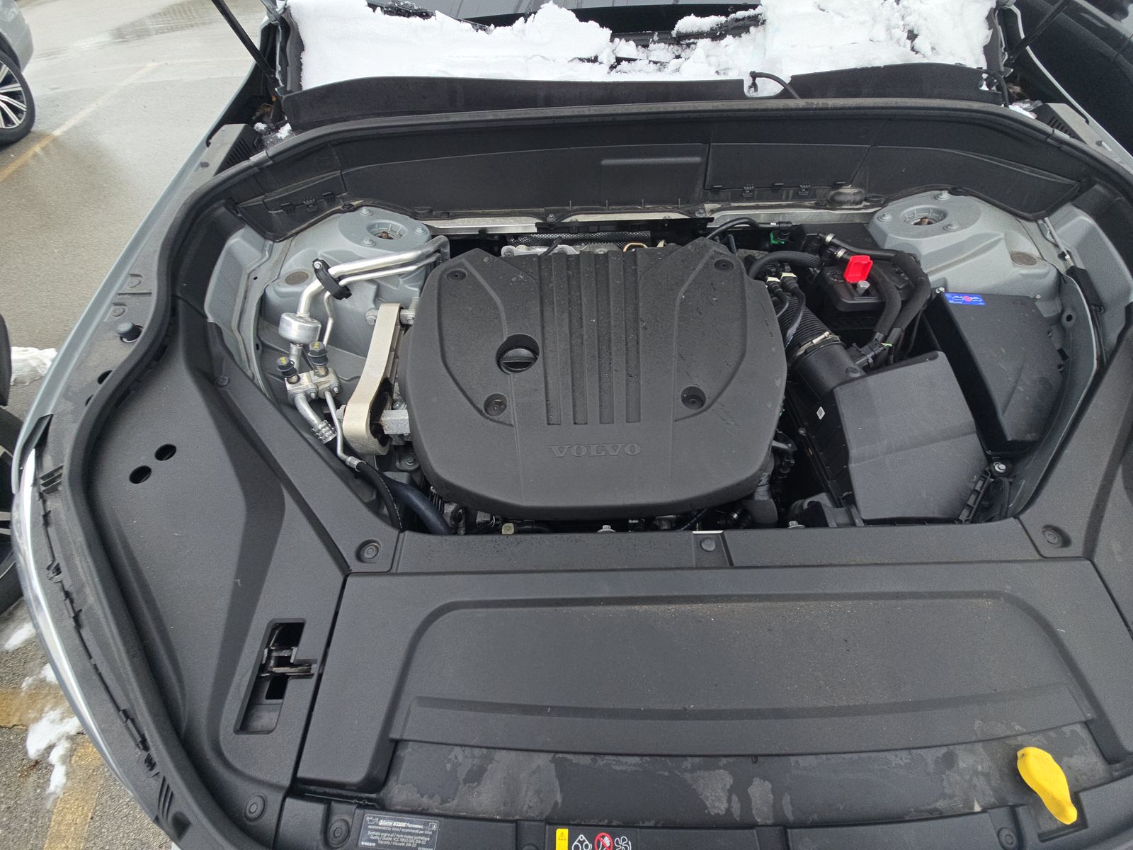 2025 Volvo XC90 B5 Core AWD