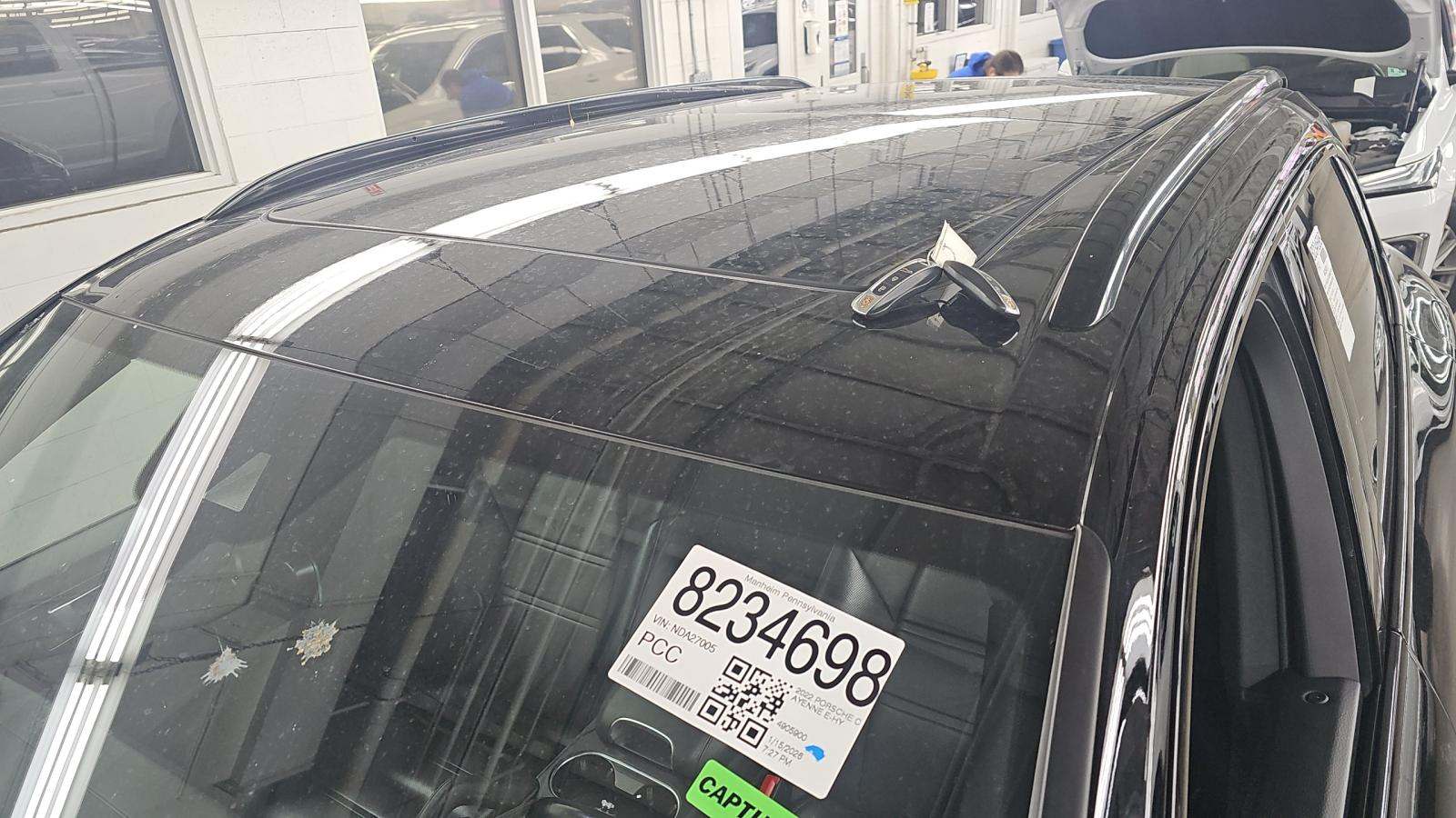 2022 Porsche Cayenne E-Hybrid AWD