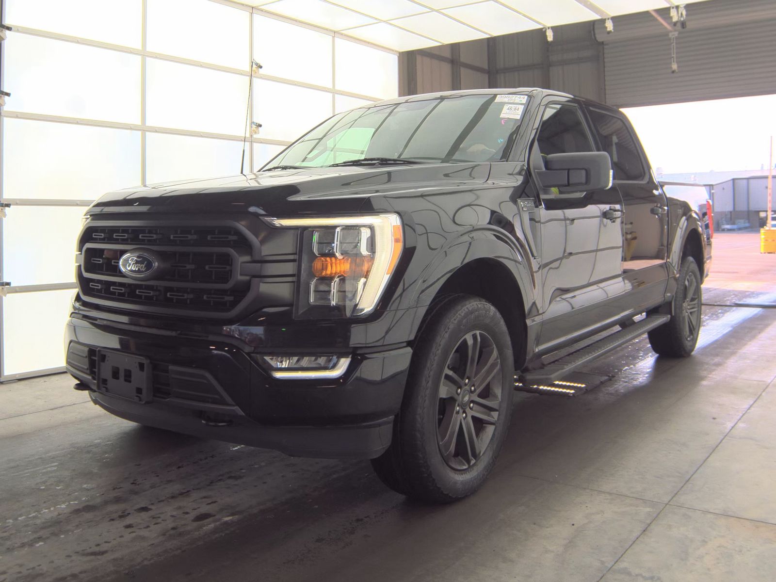 2023 Ford F-150 XLT AWD
