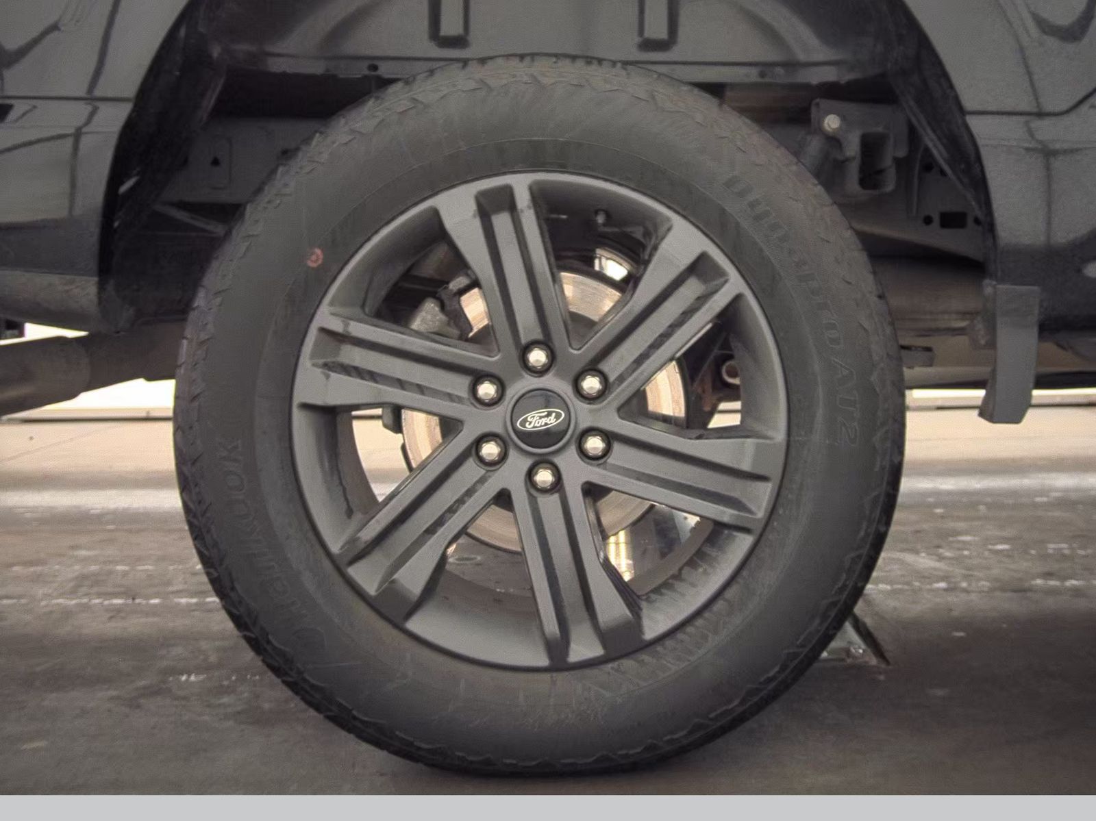 2023 Ford F-150 XLT AWD