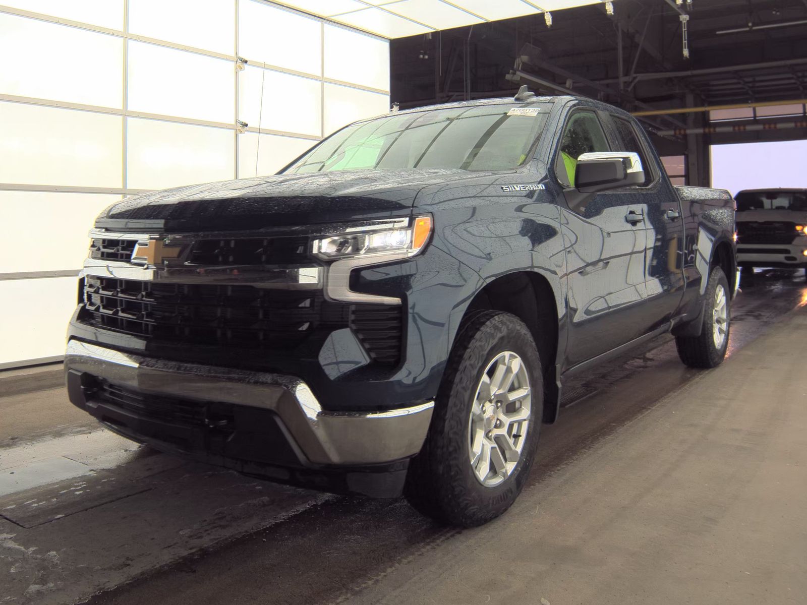 2023 Chevrolet Silverado 1500 LT AWD