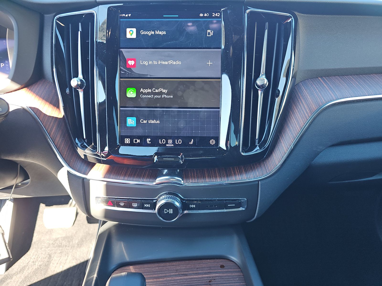 2023 Volvo XC60 B5 Plus FWD