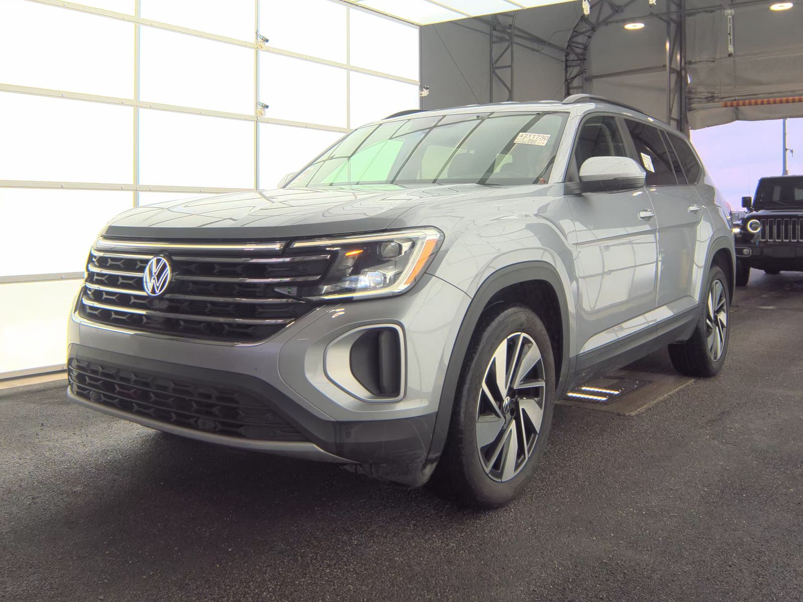 2024 Volkswagen Atlas 2.0T SE FWD