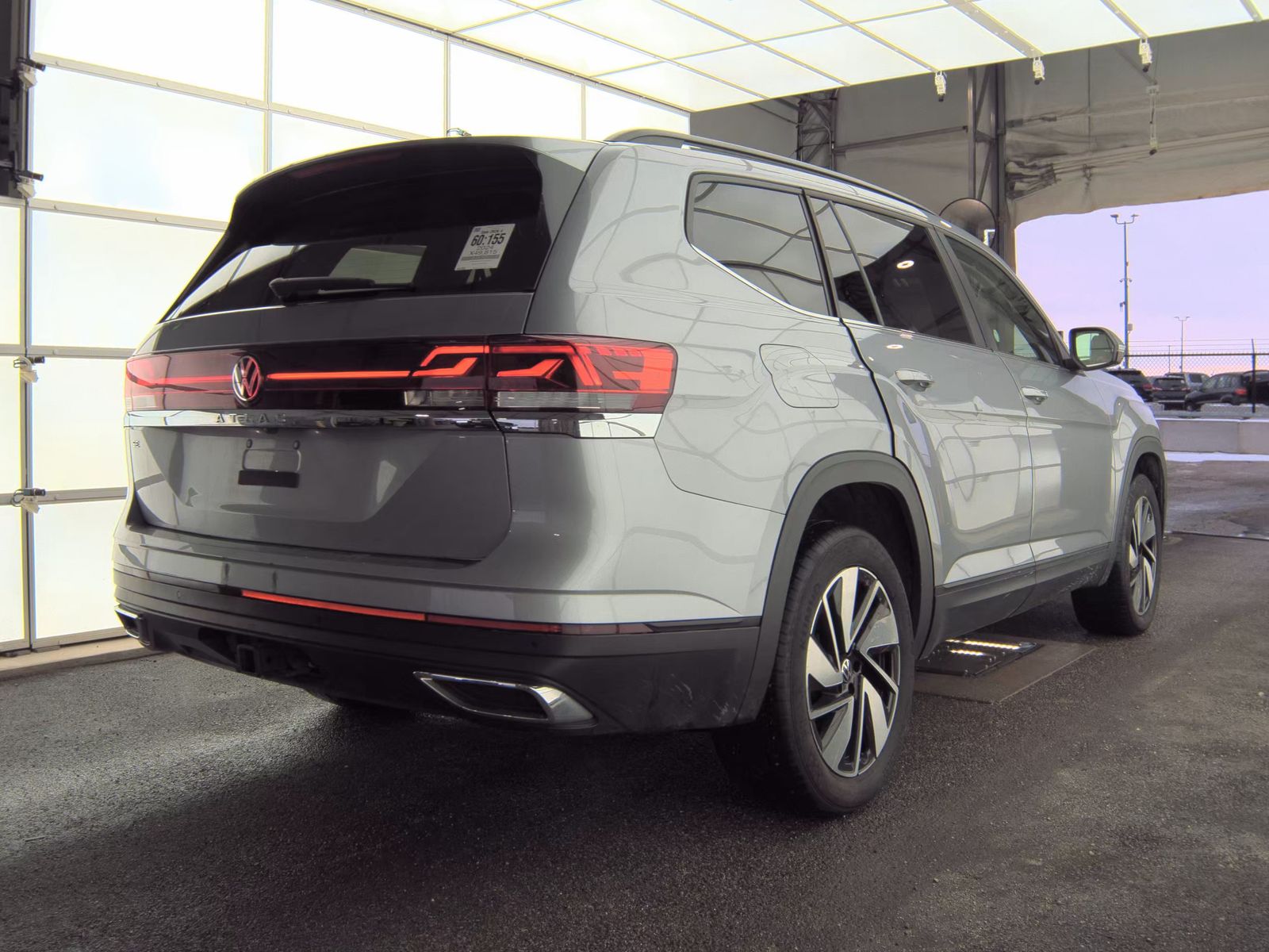 2024 Volkswagen Atlas 2.0T SE FWD
