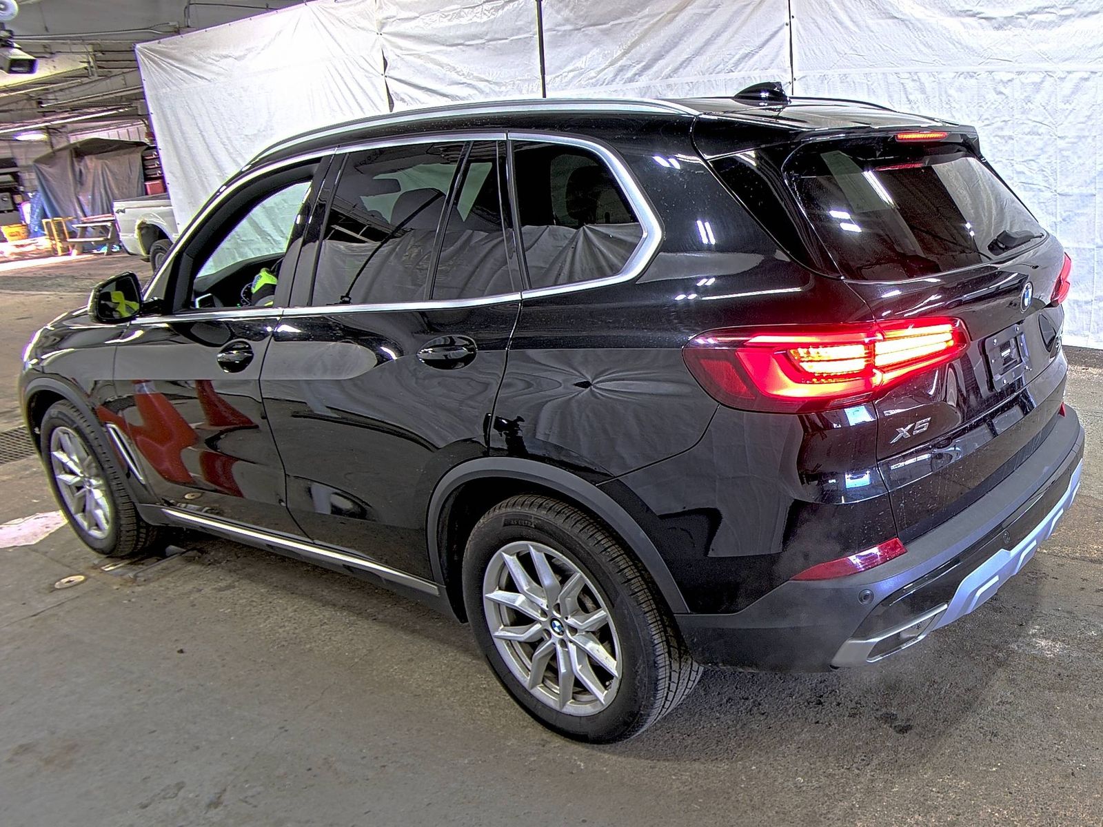 2022 BMW X5 xDrive40i AWD