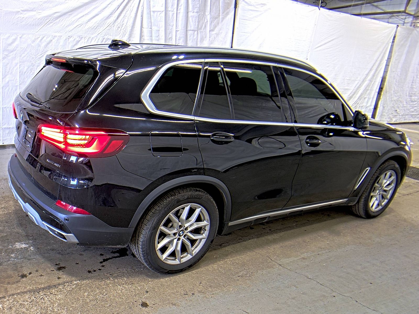 2022 BMW X5 xDrive40i AWD