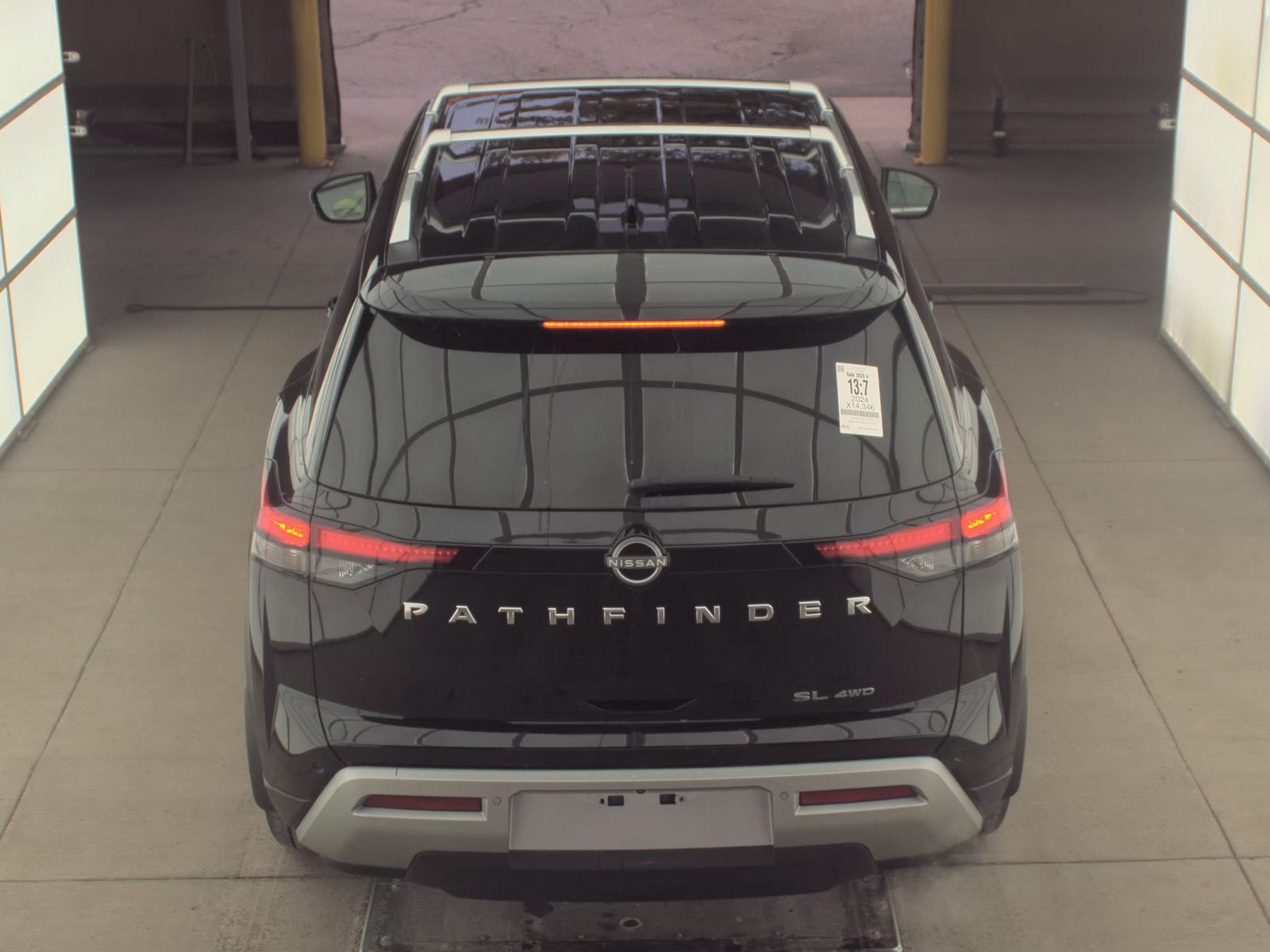 2024 Nissan Pathfinder SL AWD