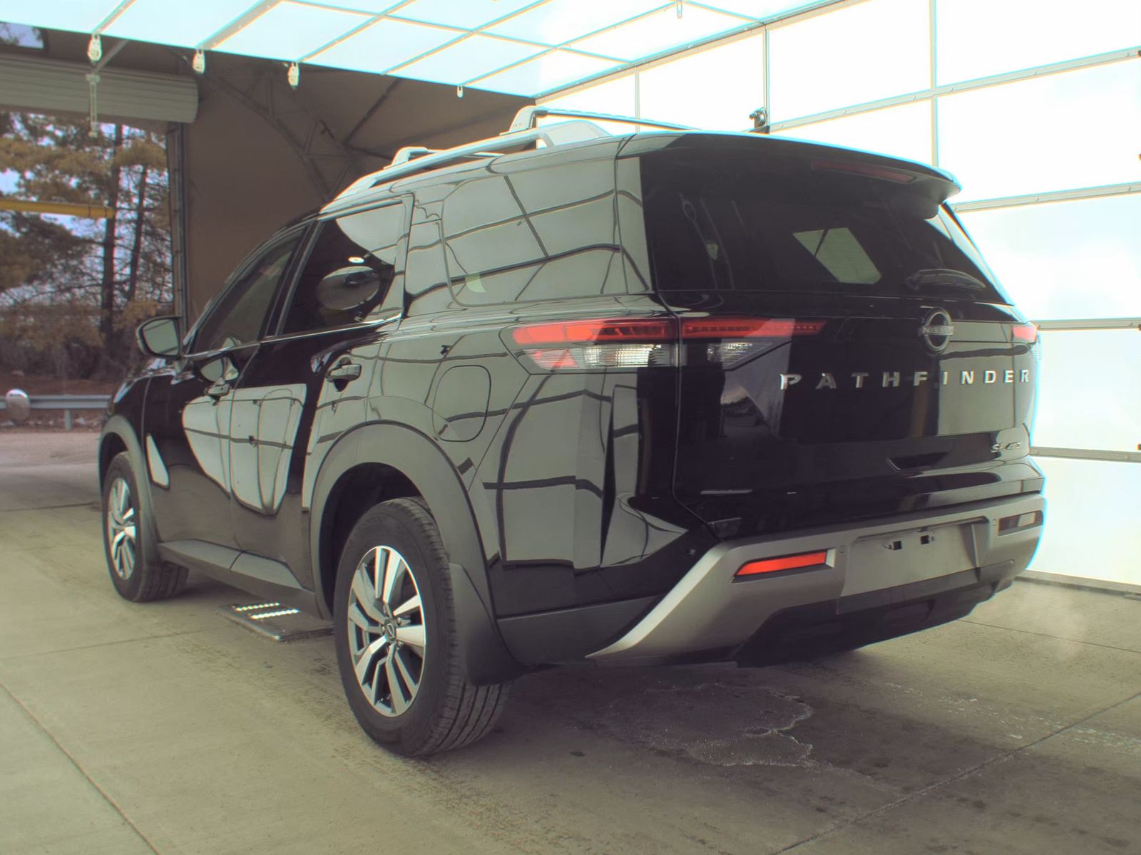 2024 Nissan Pathfinder SL AWD