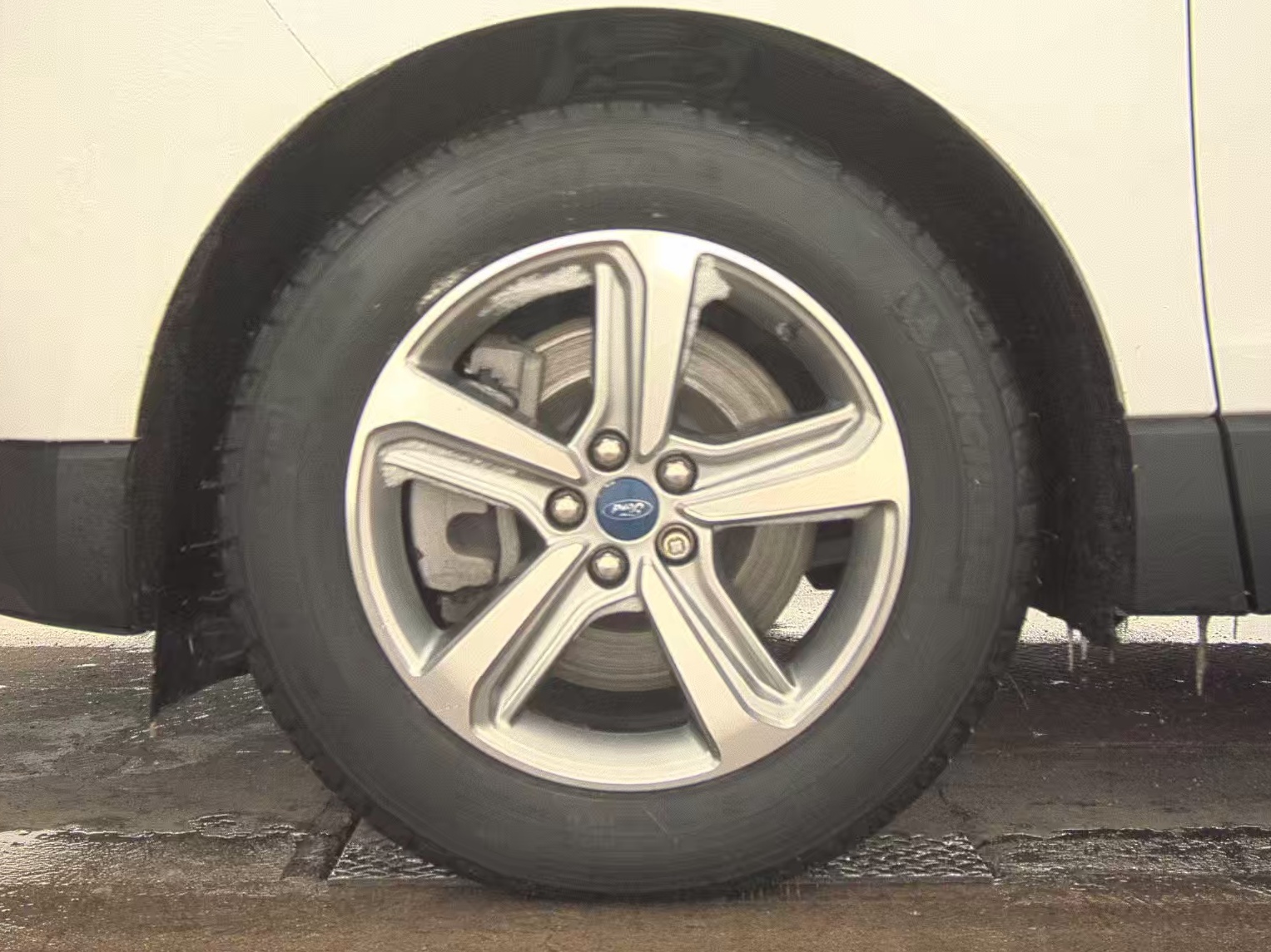 2022 Ford Edge SEL AWD