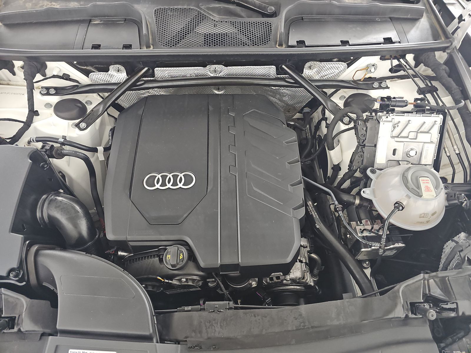 2023 Audi Q5 S line Premium AWD