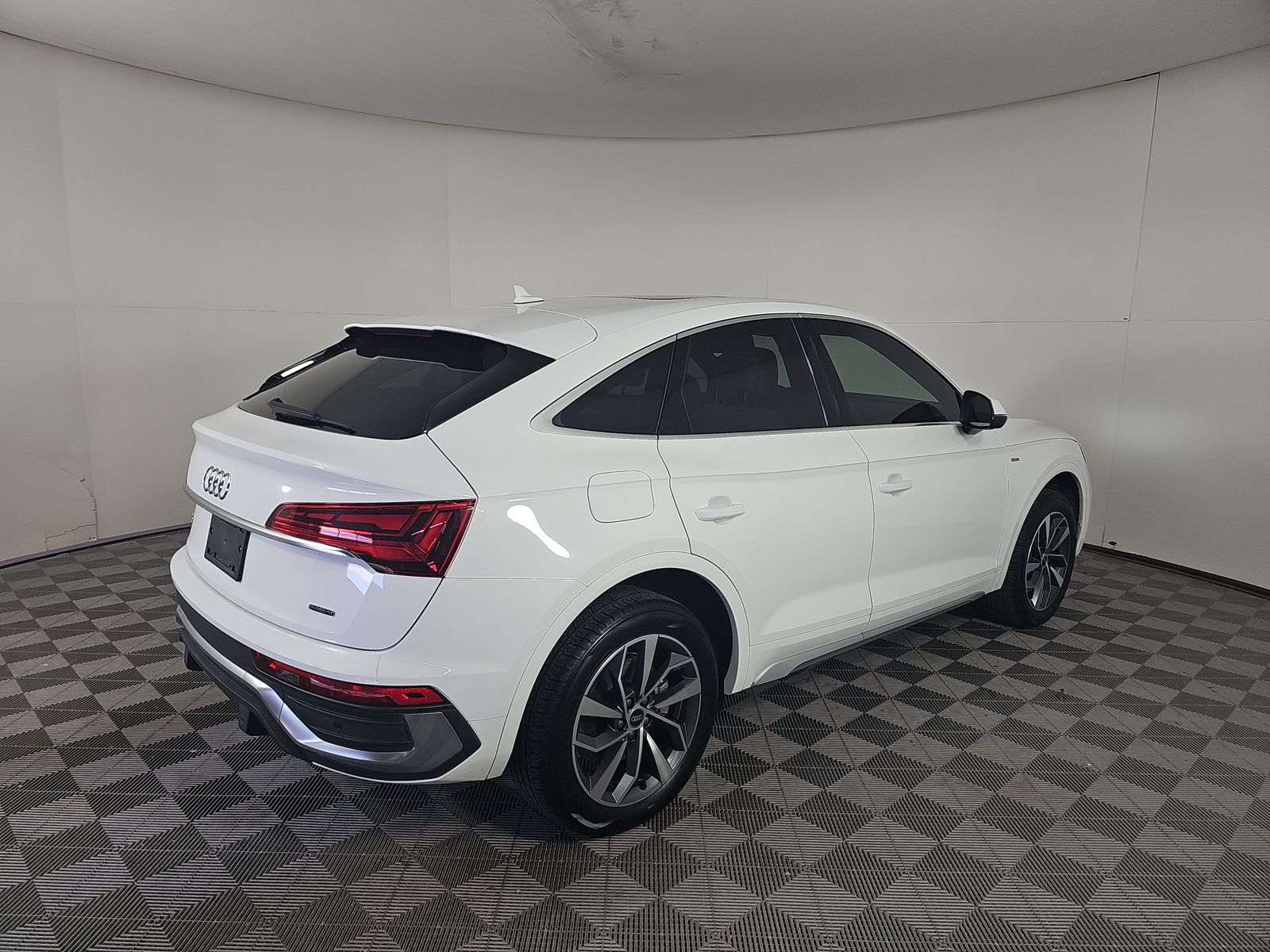 2023 Audi Q5 S line Premium AWD