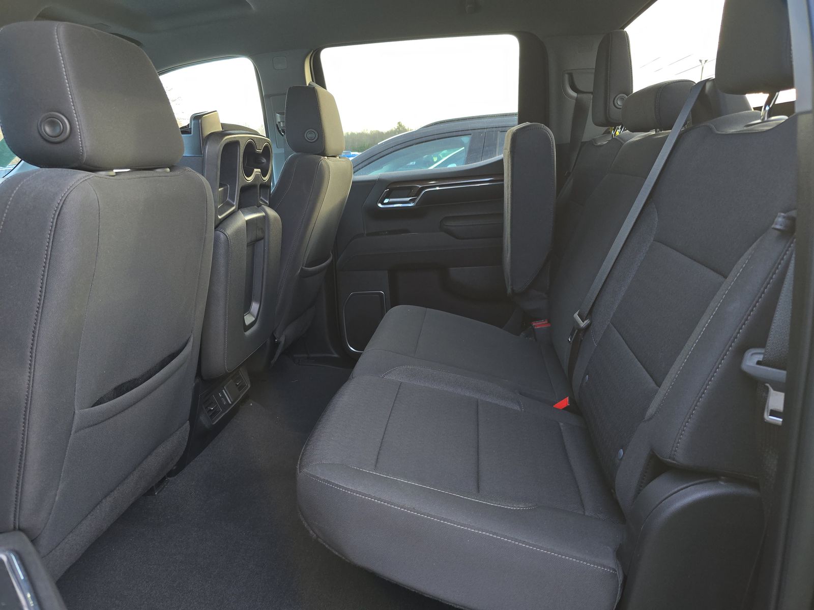 2023 Chevrolet Silverado 1500 LT AWD