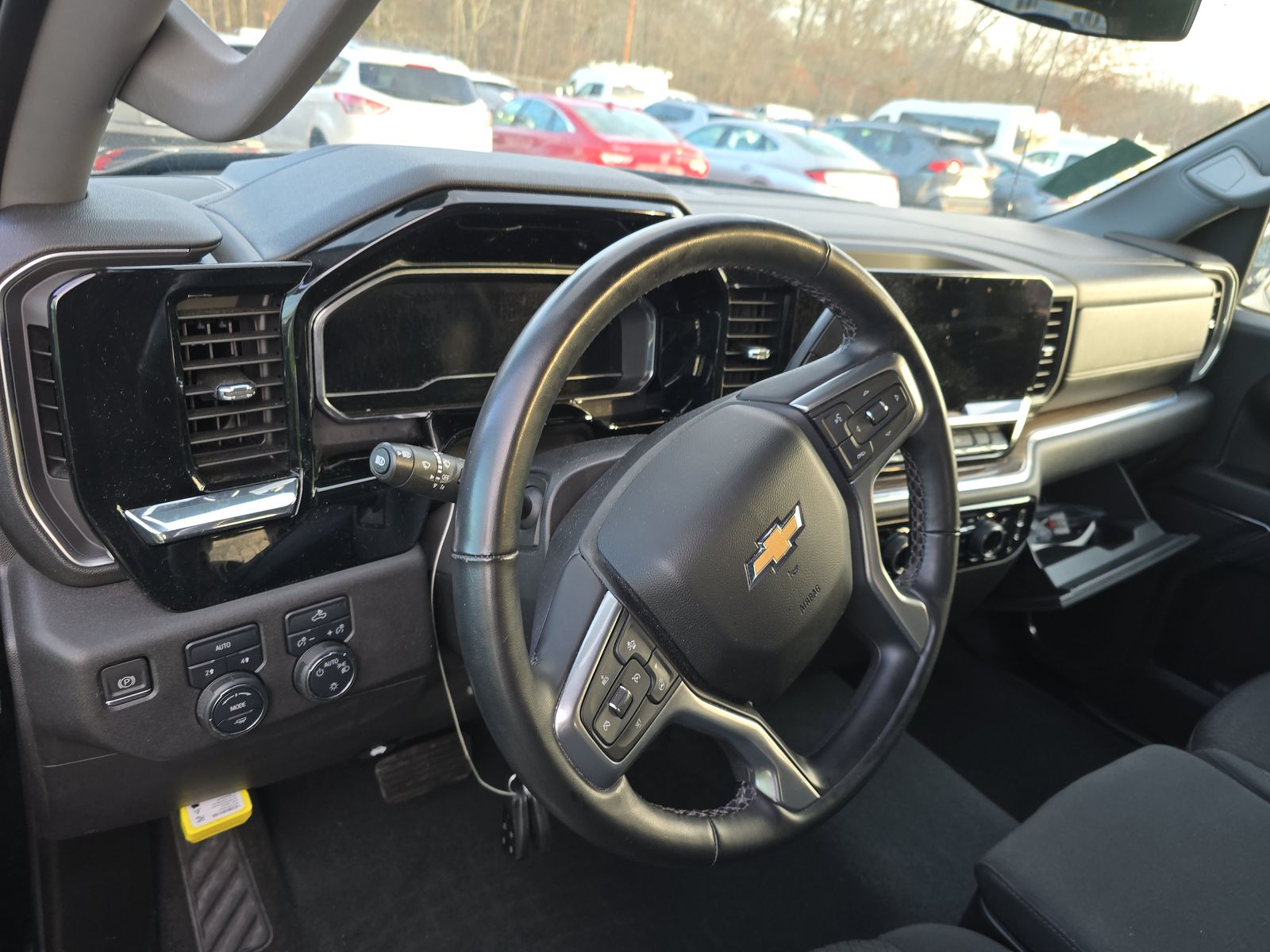 2023 Chevrolet Silverado 1500 LT AWD
