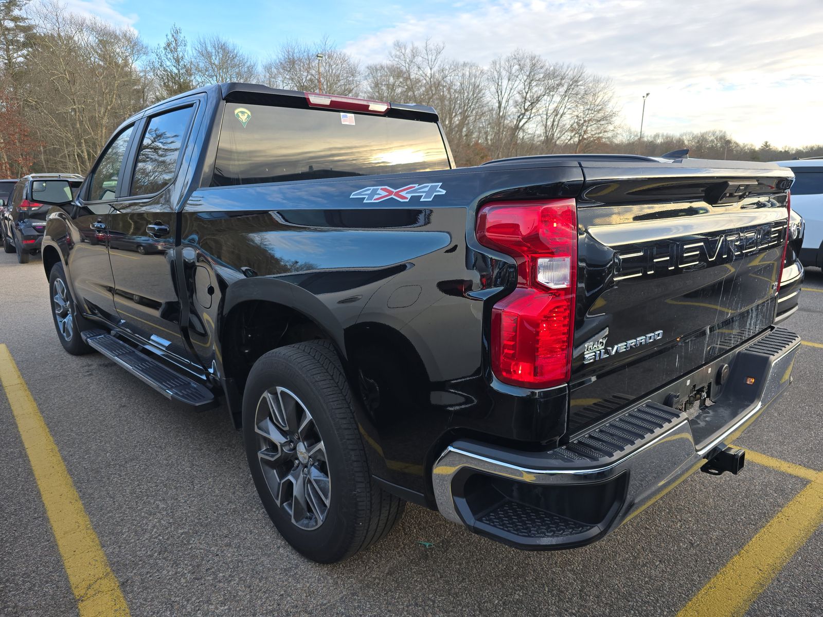 2023 Chevrolet Silverado 1500 LT AWD