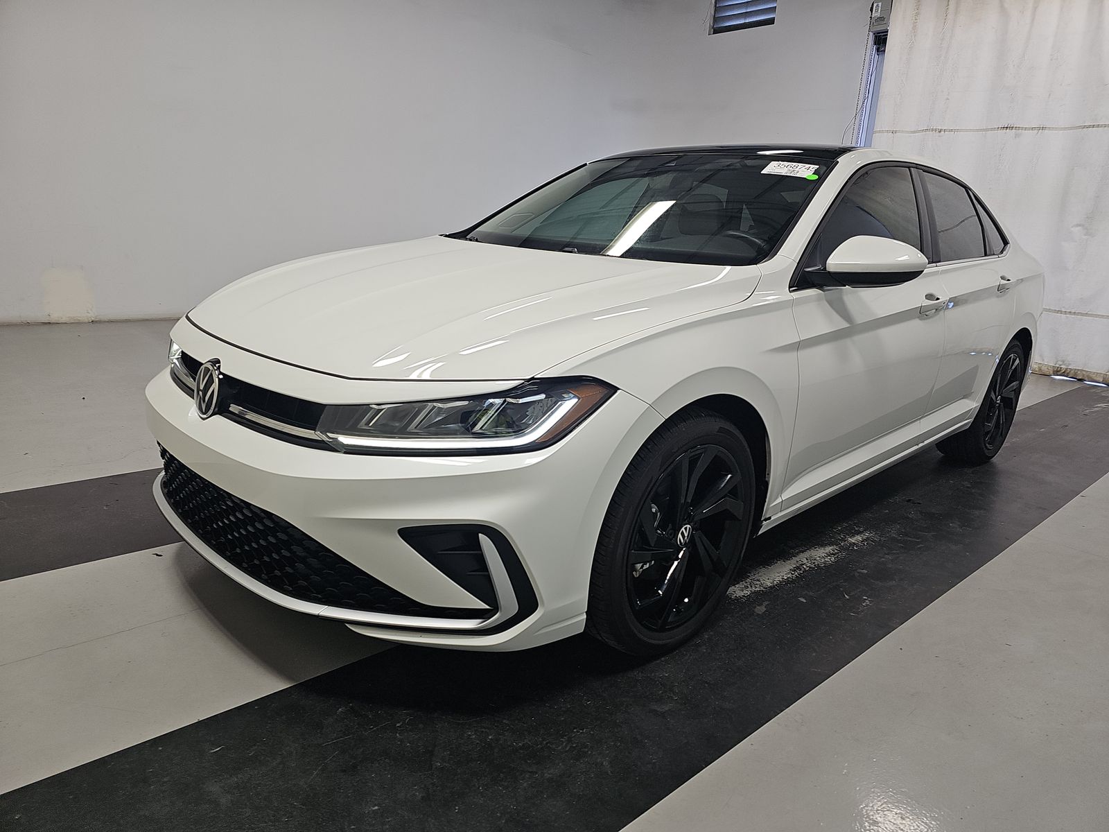 2025 Volkswagen Jetta 1.5T SE FWD