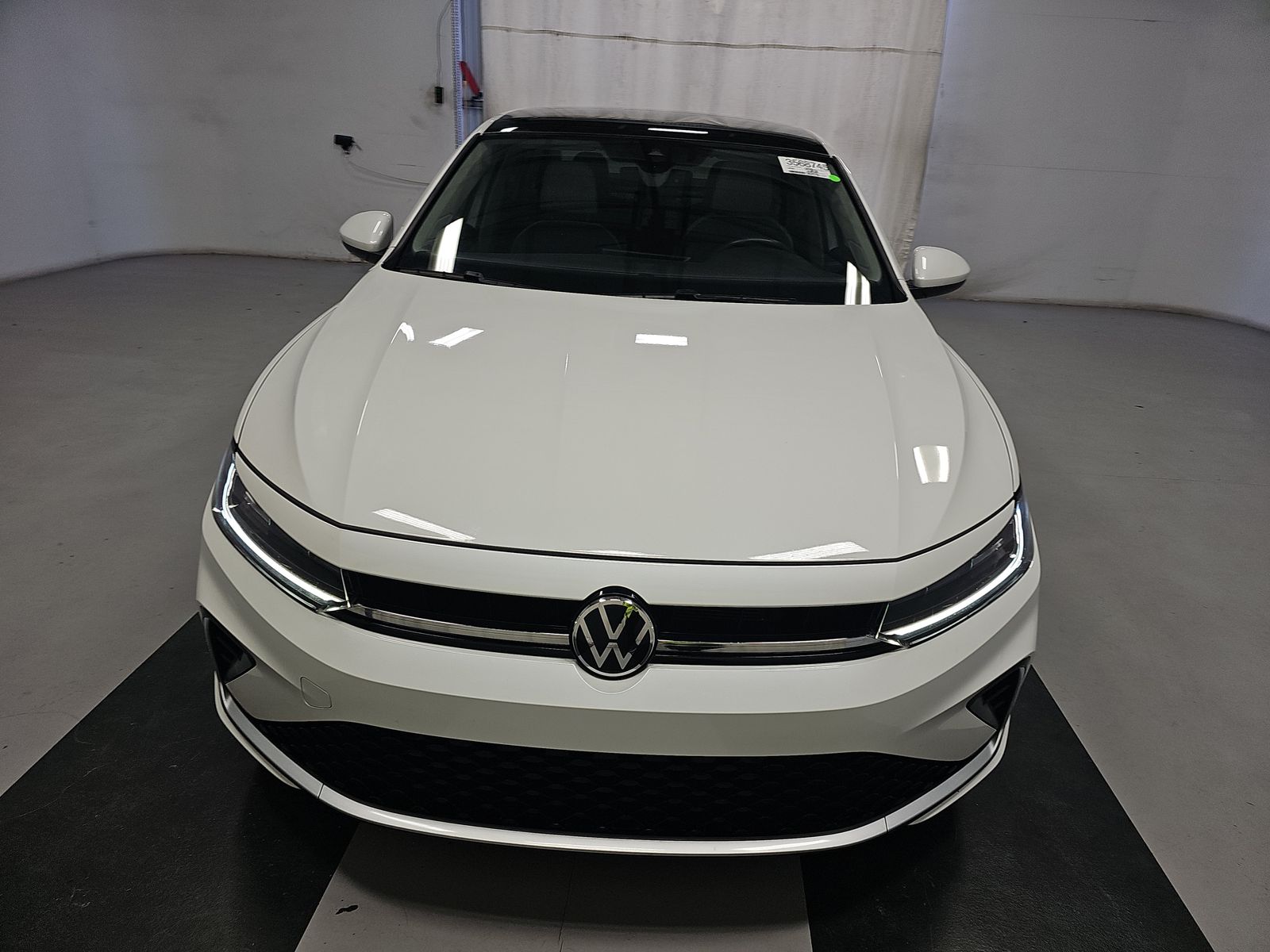 2025 Volkswagen Jetta 1.5T SE FWD