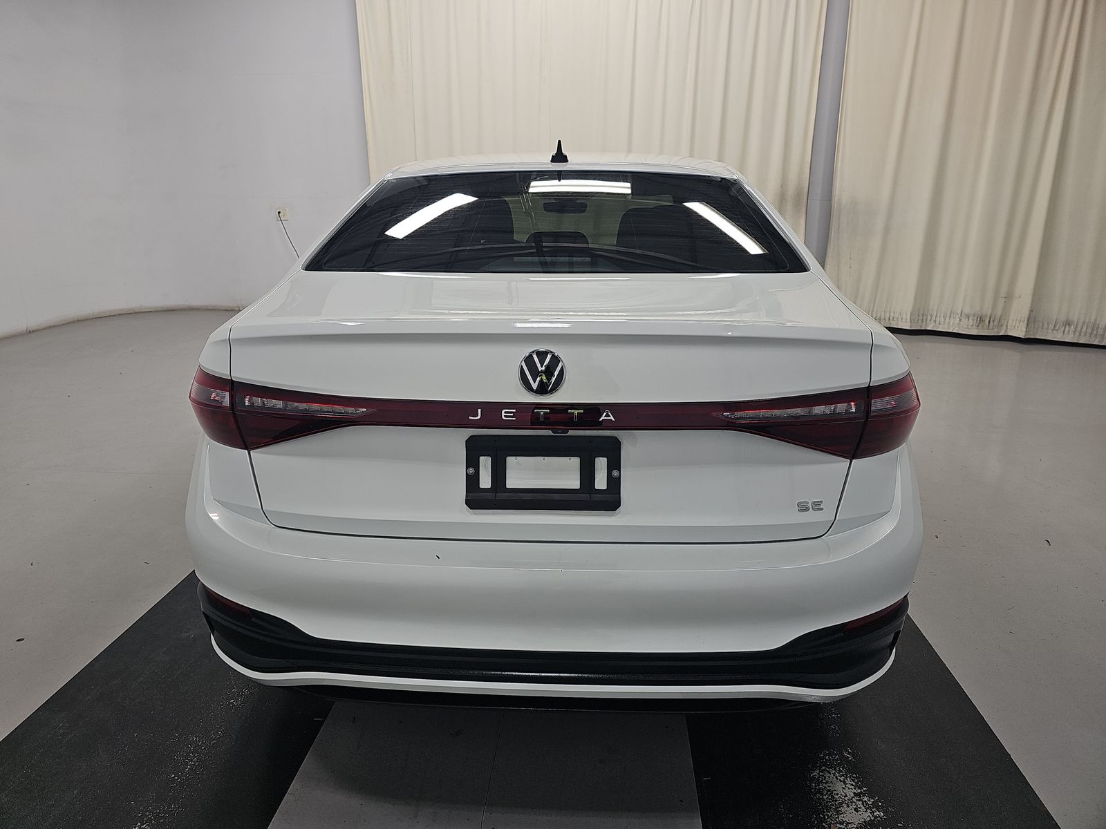 2025 Volkswagen Jetta 1.5T SE FWD