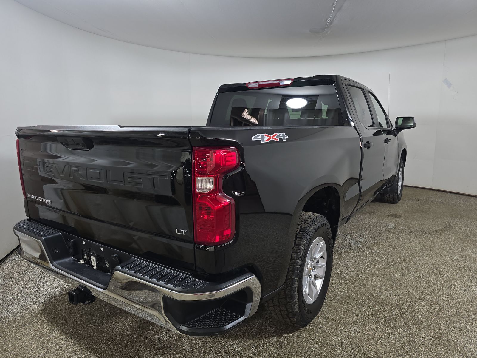 2025 Chevrolet Silverado 1500 LT AWD