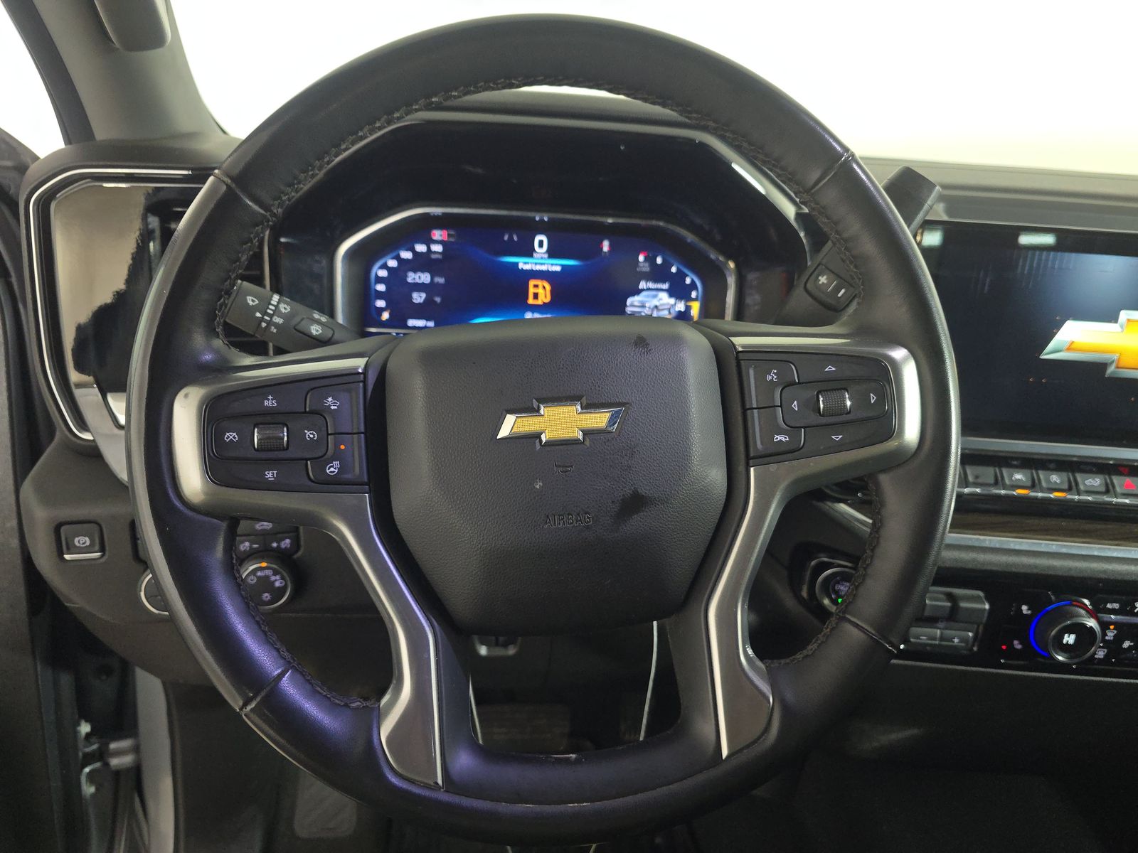 2025 Chevrolet Silverado 1500 LT AWD