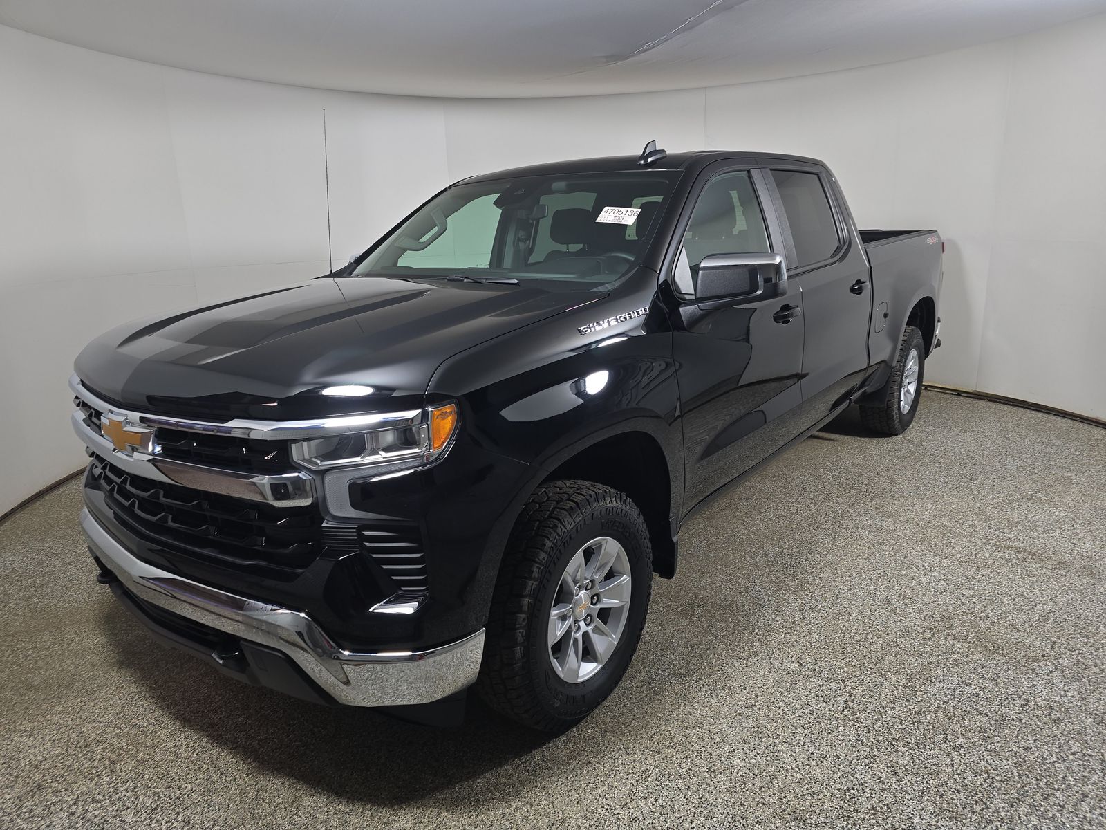 2025 Chevrolet Silverado 1500 LT AWD
