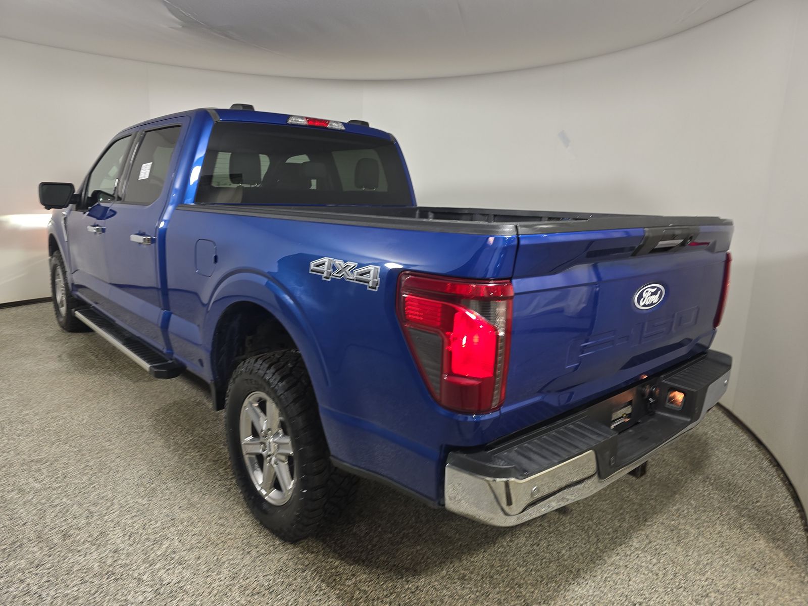 2024 Ford F-150 XLT AWD