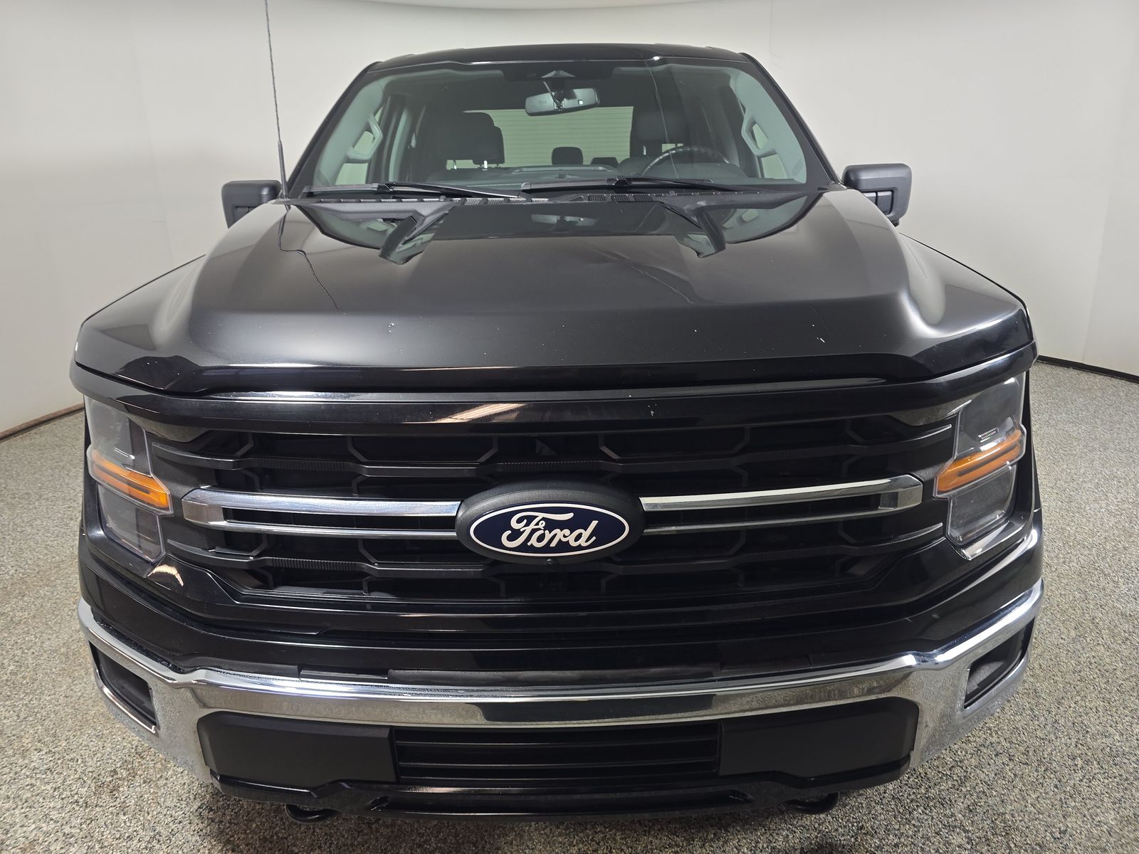 2024 Ford F-150 XLT AWD