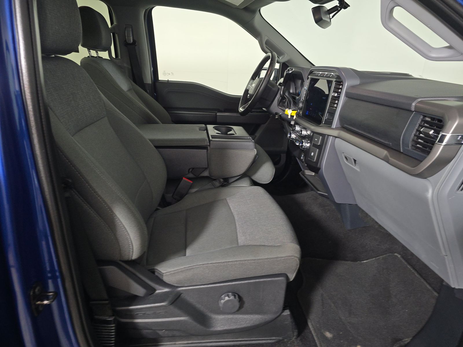 2024 Ford F-150 XLT AWD