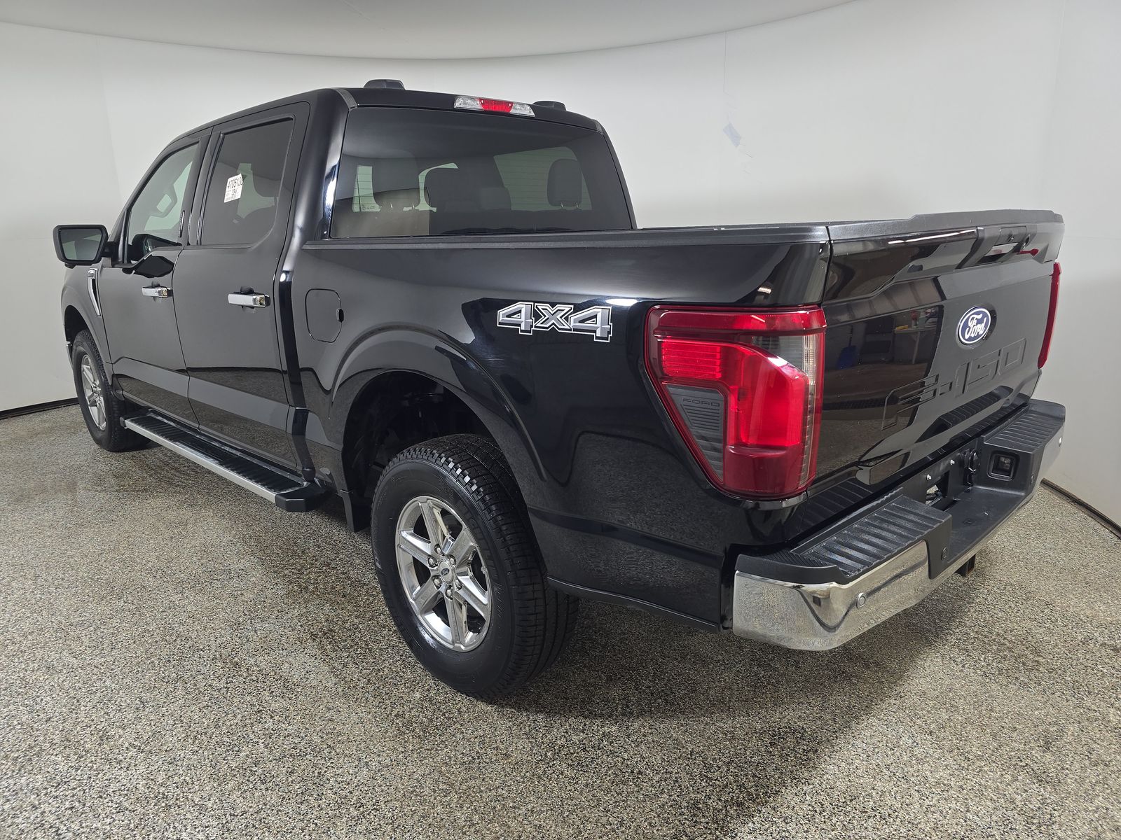 2024 Ford F-150 XLT AWD