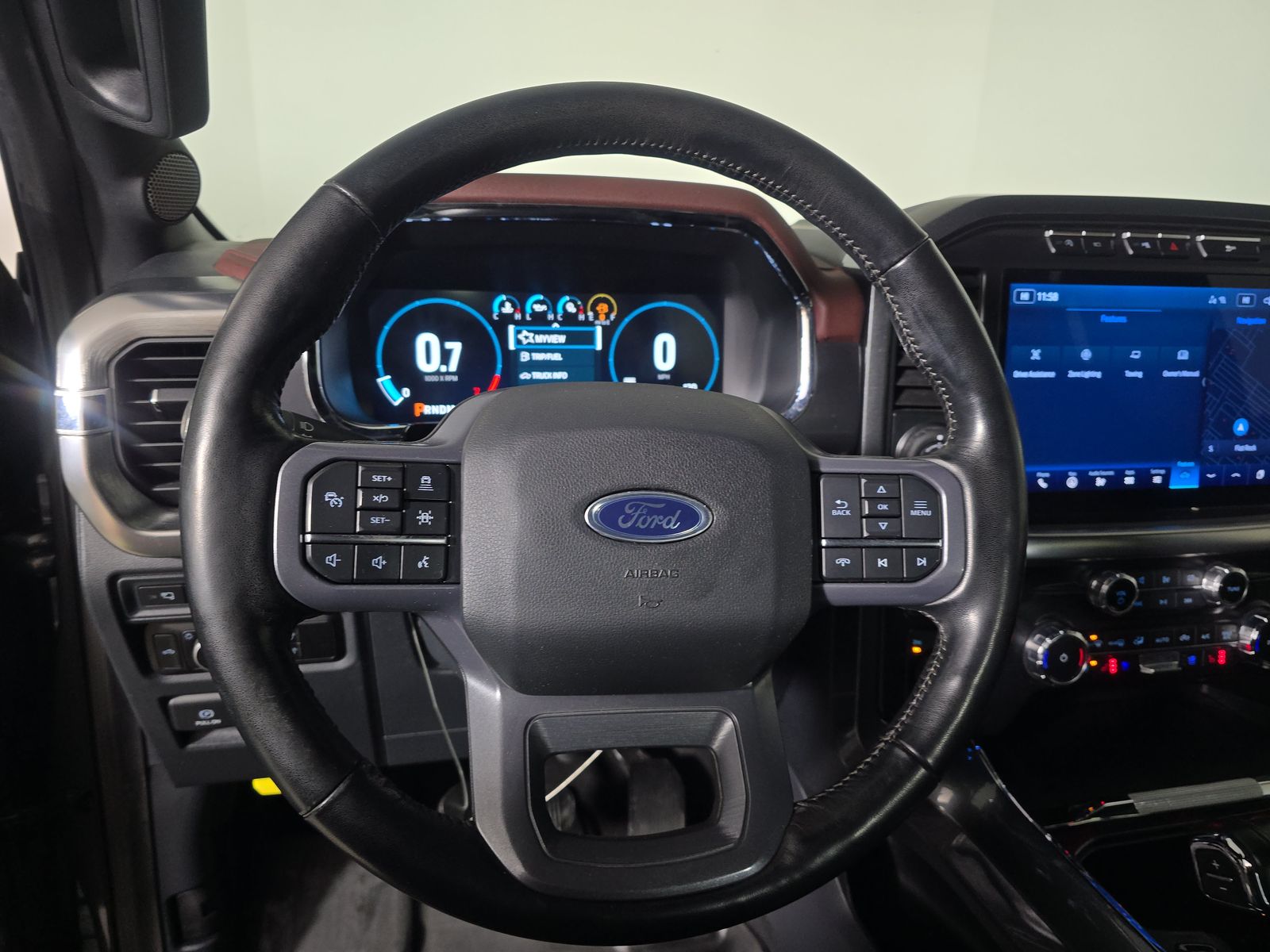 2023 Ford F-150 Hybrid XLT AWD