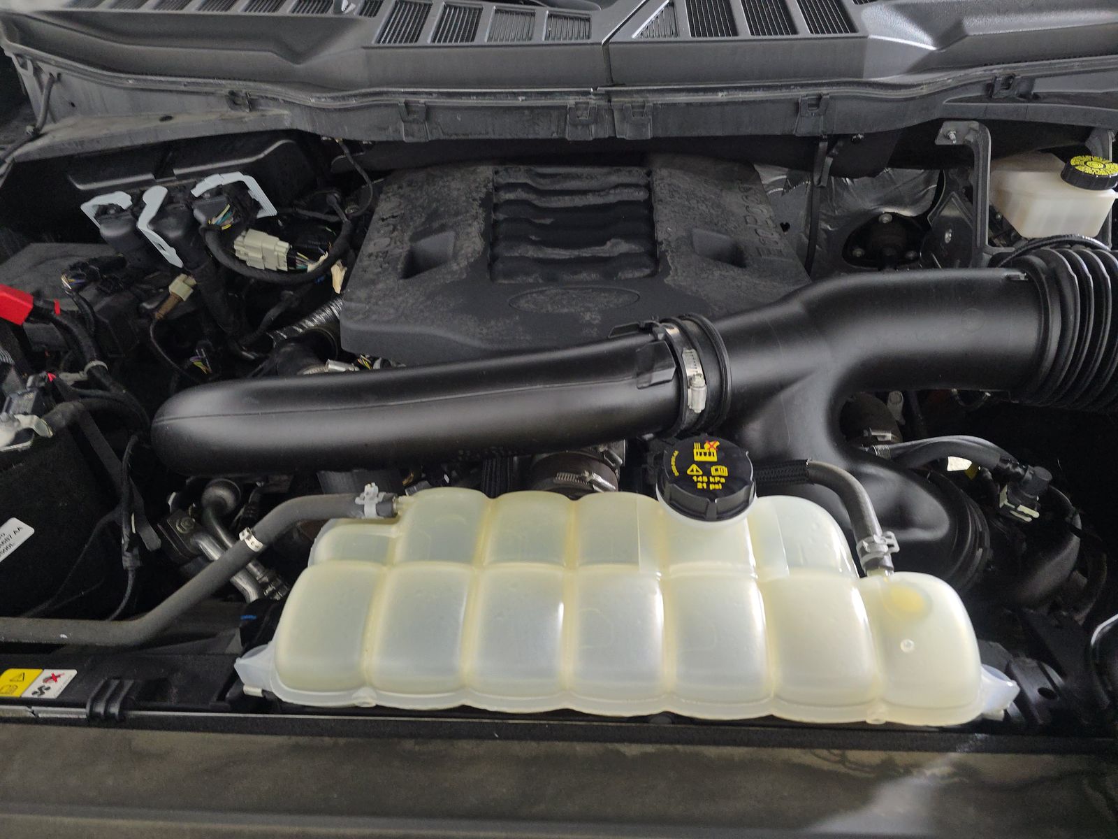 2023 Ford F-150 Hybrid XLT AWD