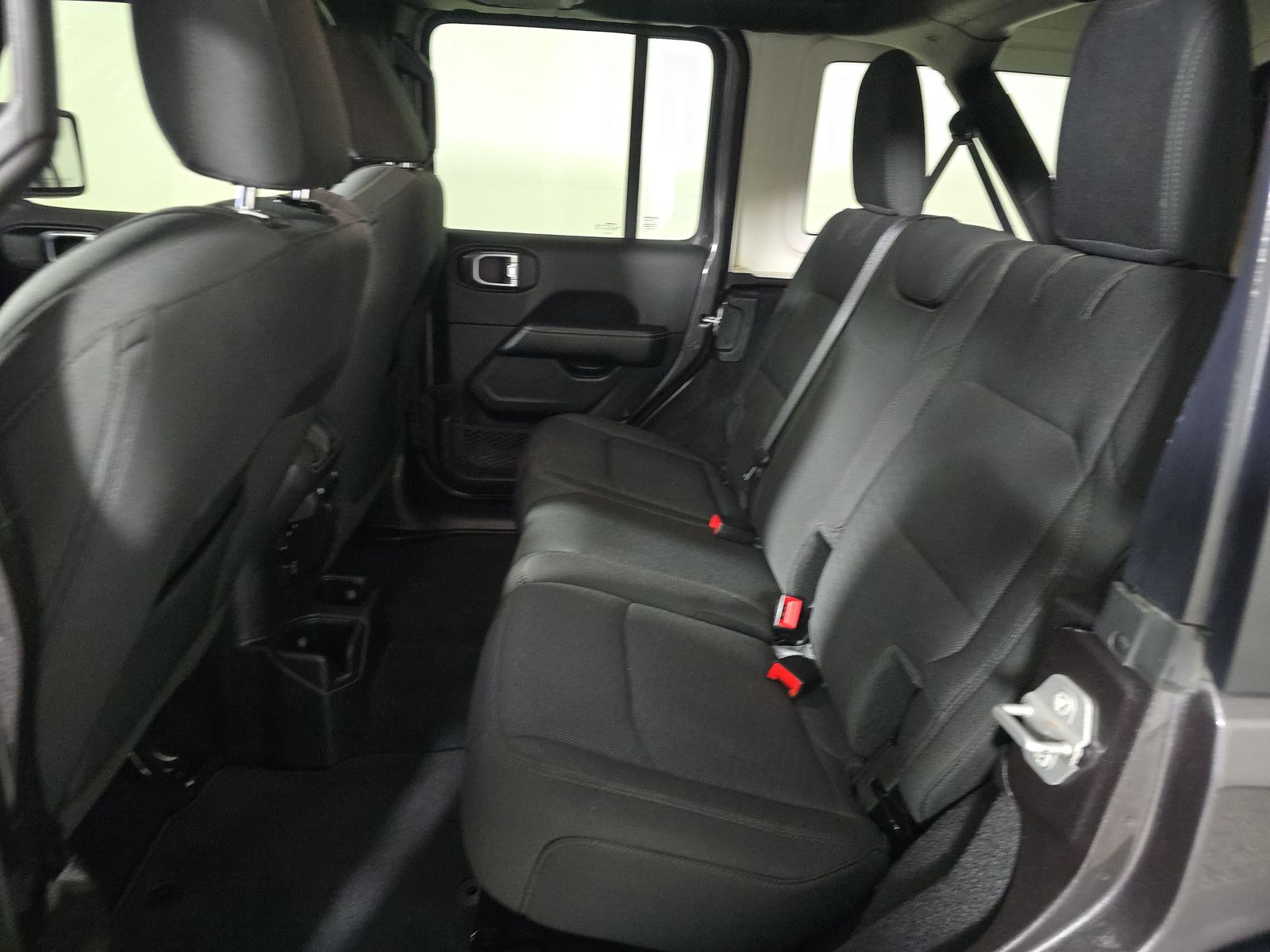 2021 Jeep Wrangler Unlimited Sahara AWD