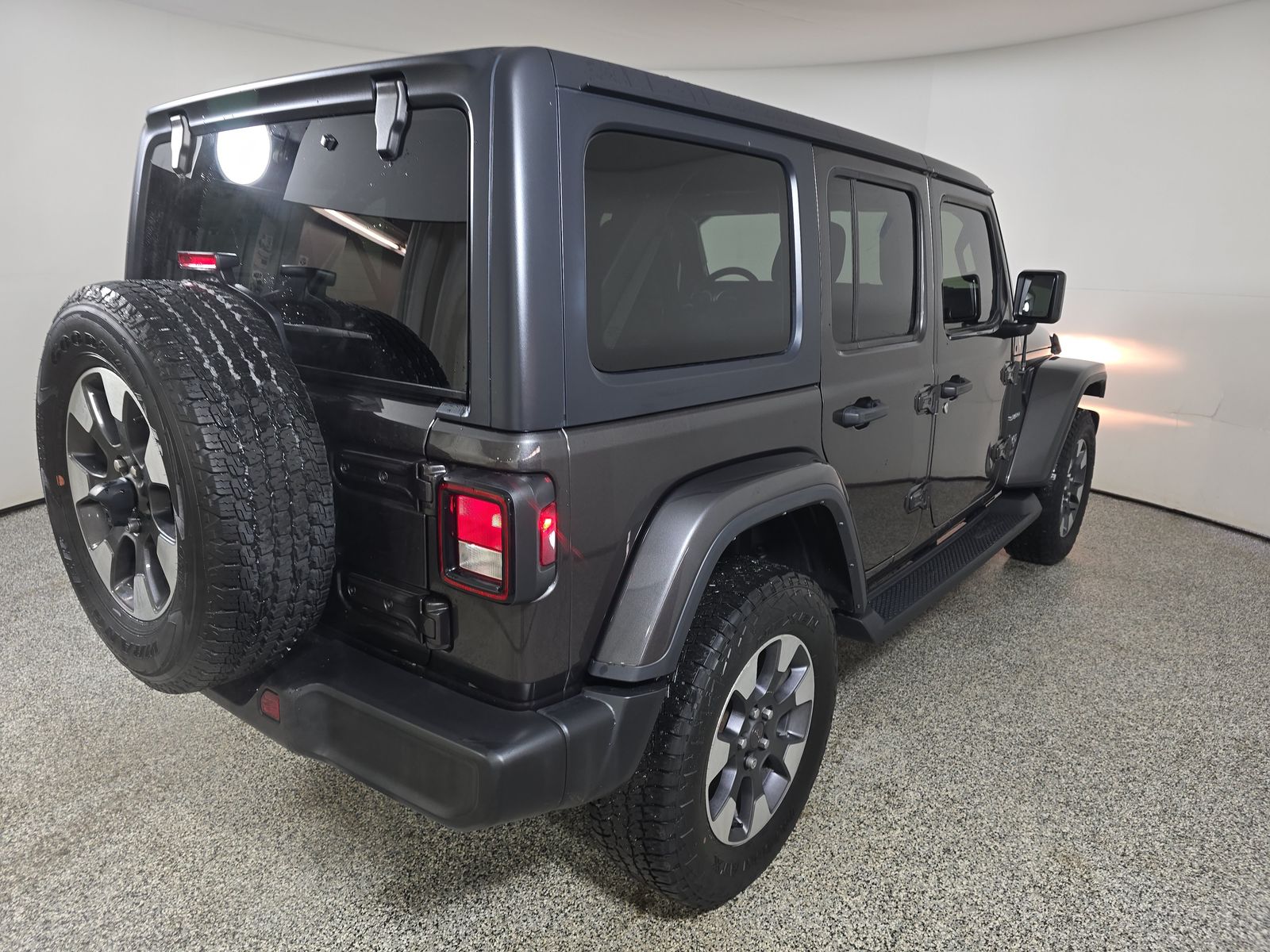 2021 Jeep Wrangler Unlimited Sahara AWD