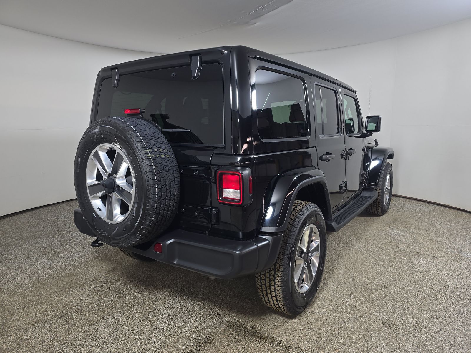 2022 Jeep Wrangler Unlimited Sahara AWD