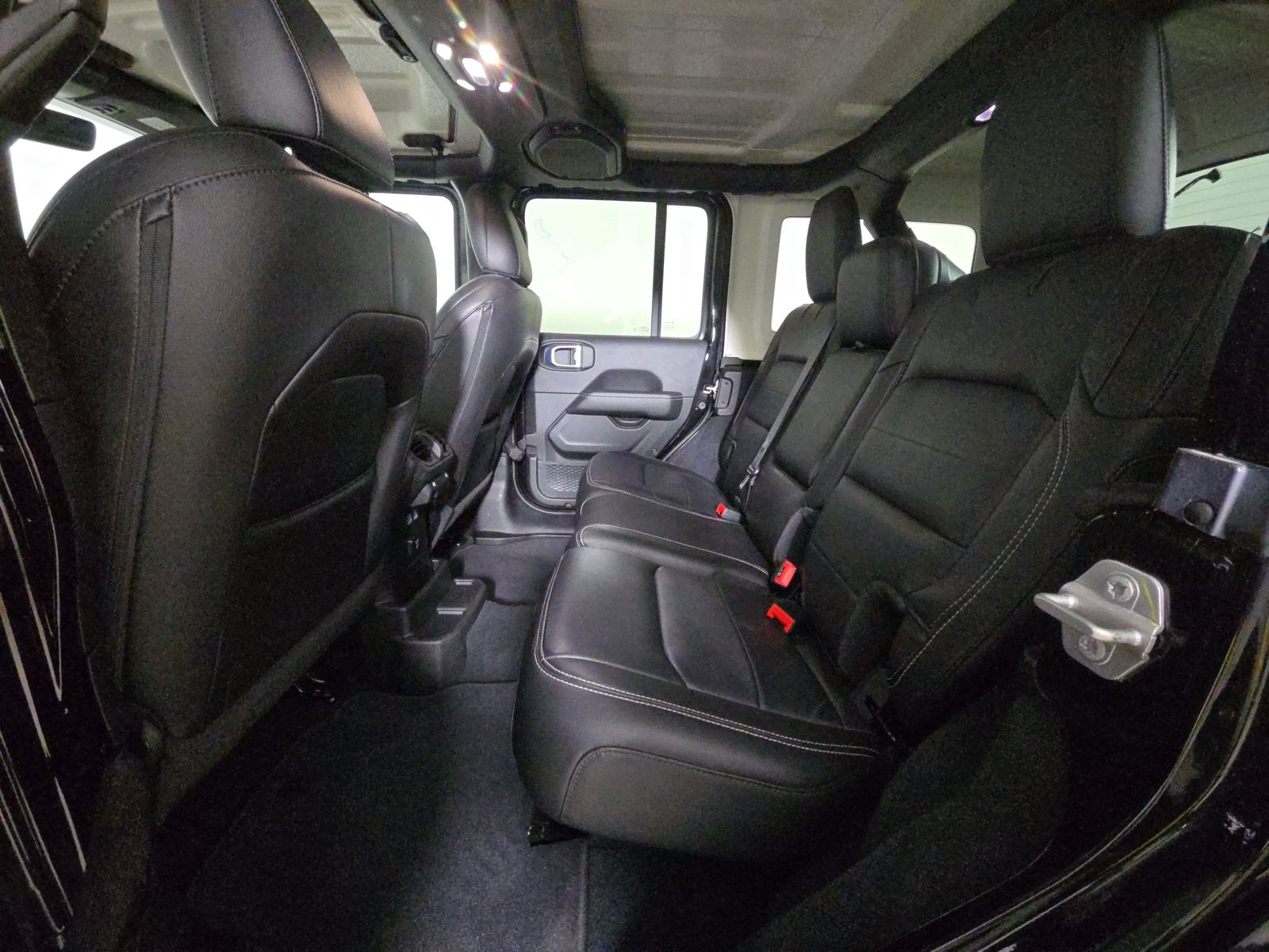 2022 Jeep Wrangler Unlimited Sahara AWD