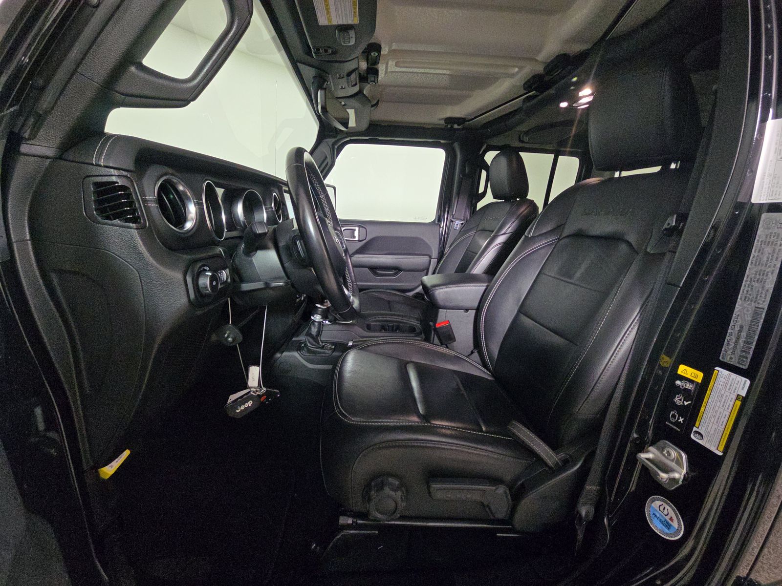 2022 Jeep Wrangler Unlimited Sahara AWD