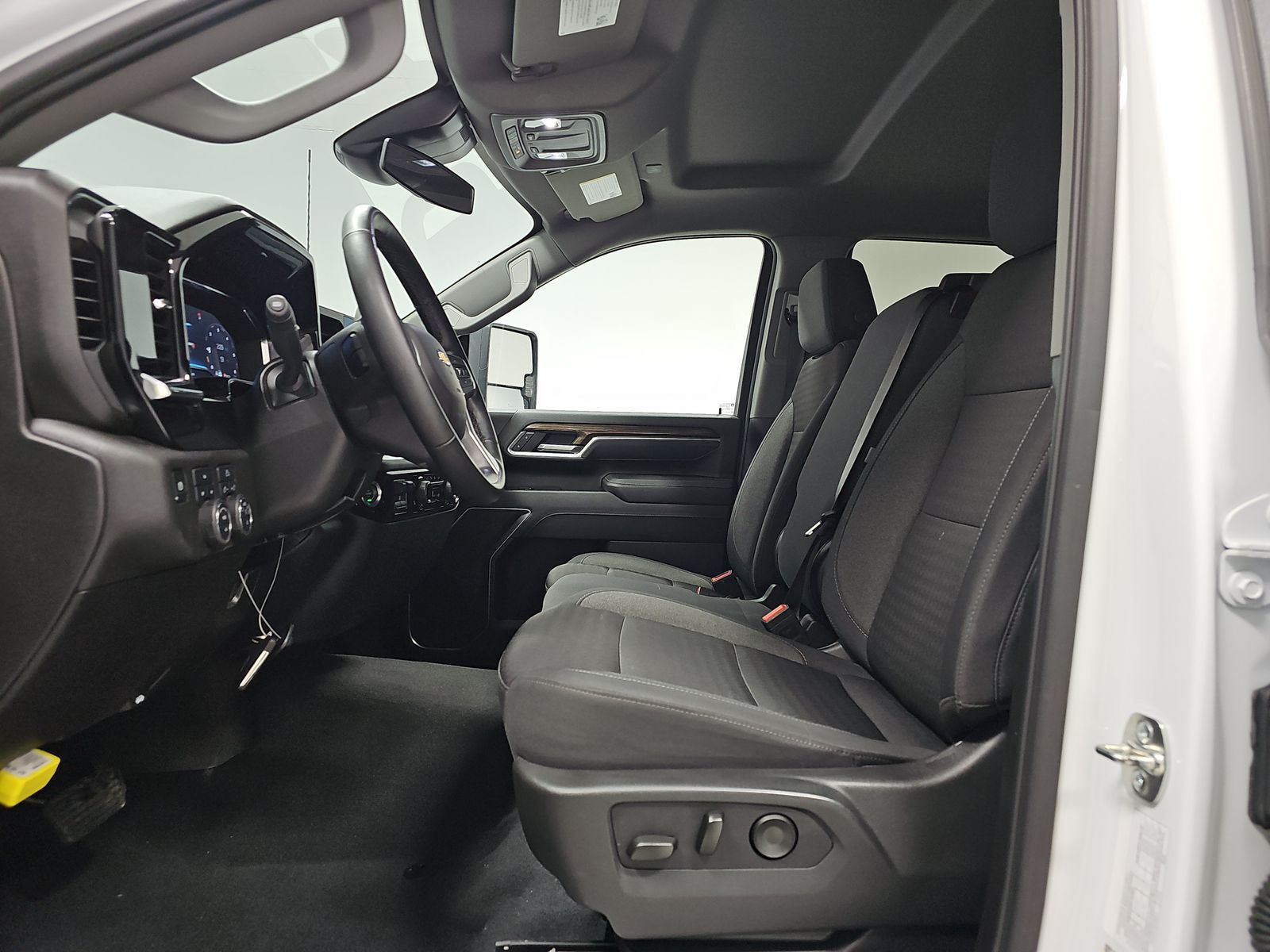 2025 Chevrolet Silverado 2500HD LT AWD