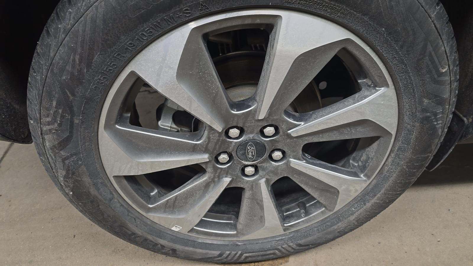 2025 Ford Escape Platinum AWD