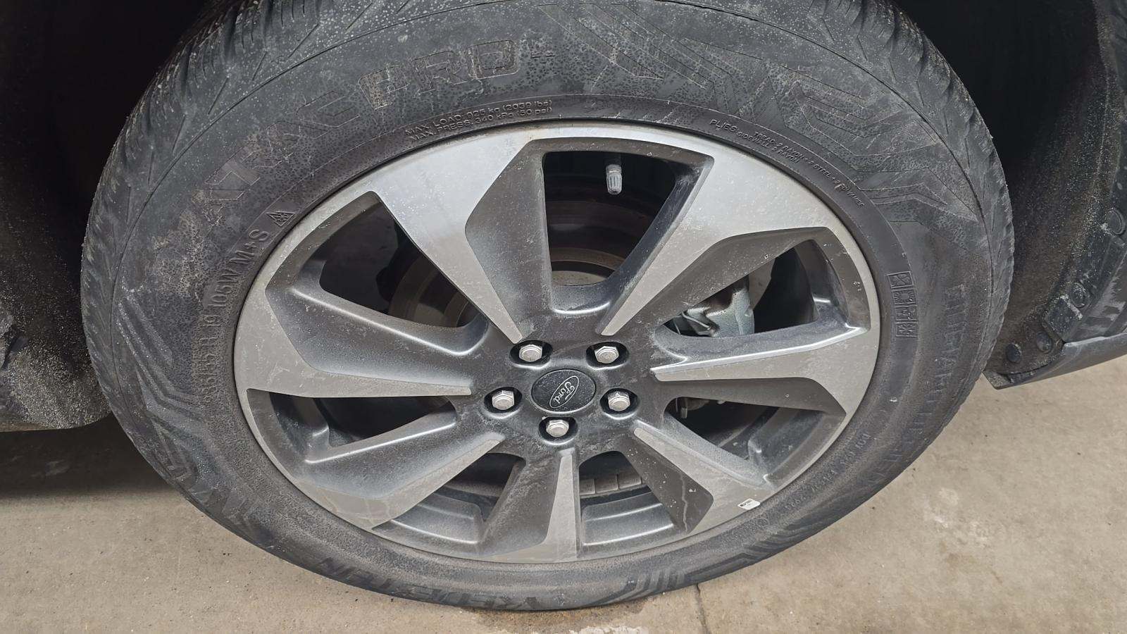 2025 Ford Escape Platinum AWD