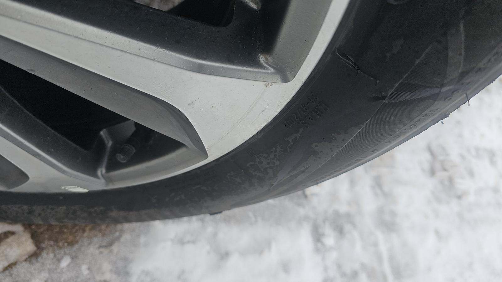 2025 Ford Escape Platinum AWD