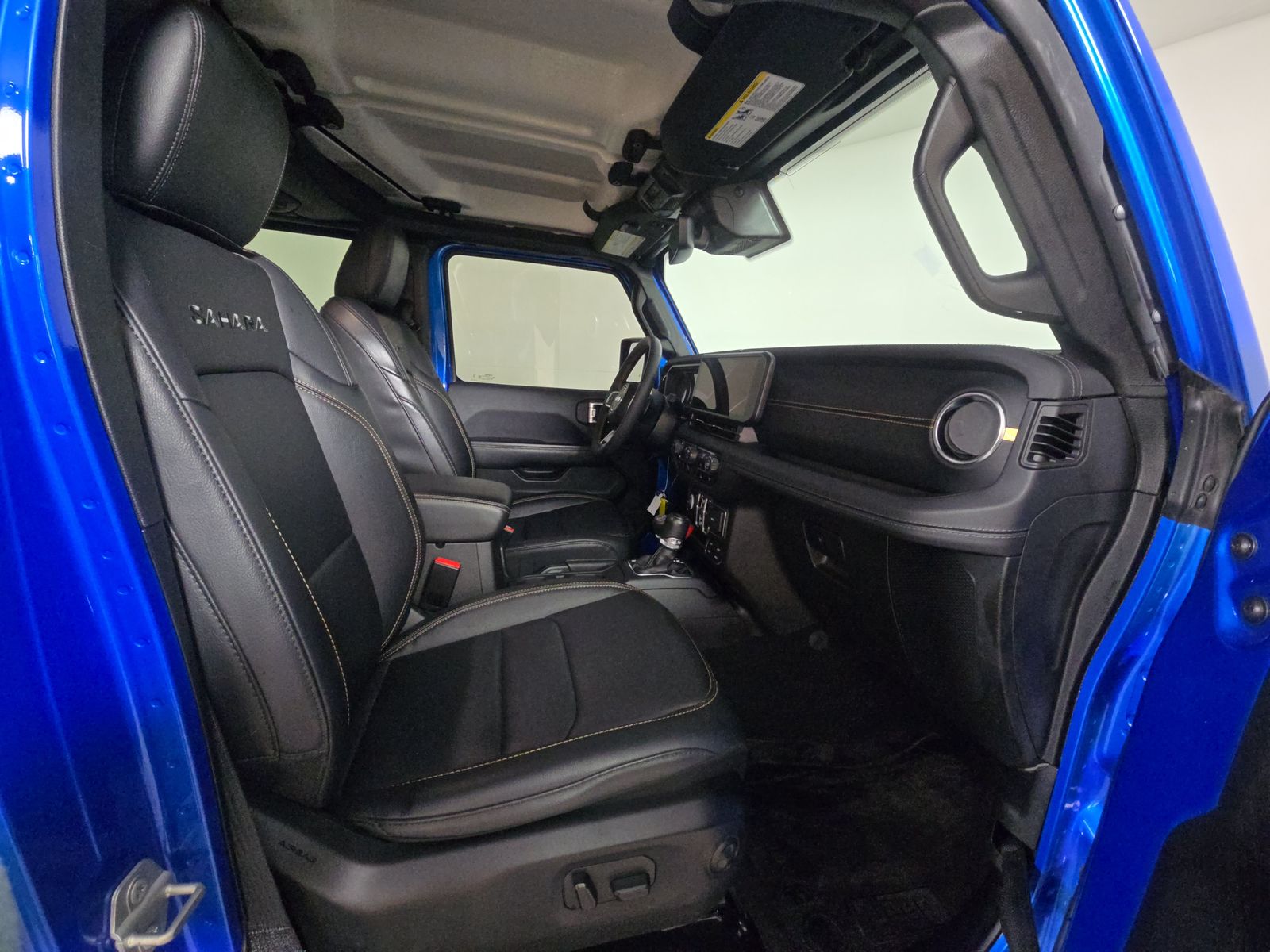 2024 Jeep Wrangler Sahara AWD