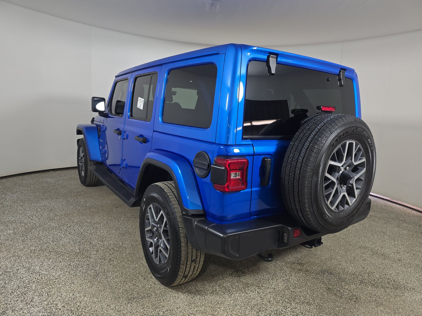 2024 Jeep Wrangler Sahara AWD